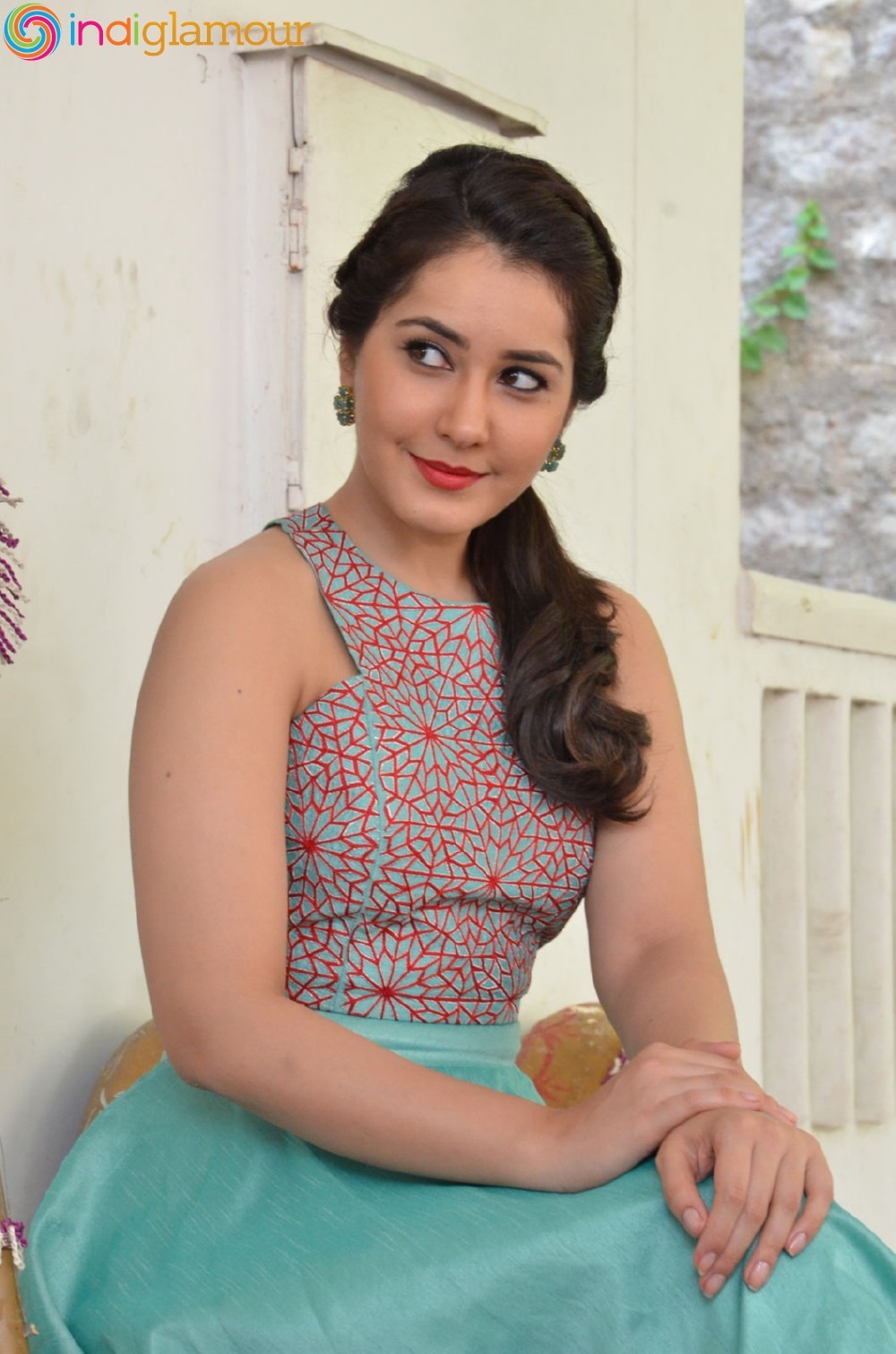 Rashi Khanna Actress hd photo