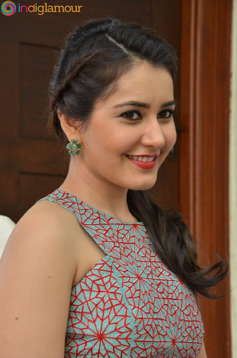 Rashi Khanna Actress hd photo