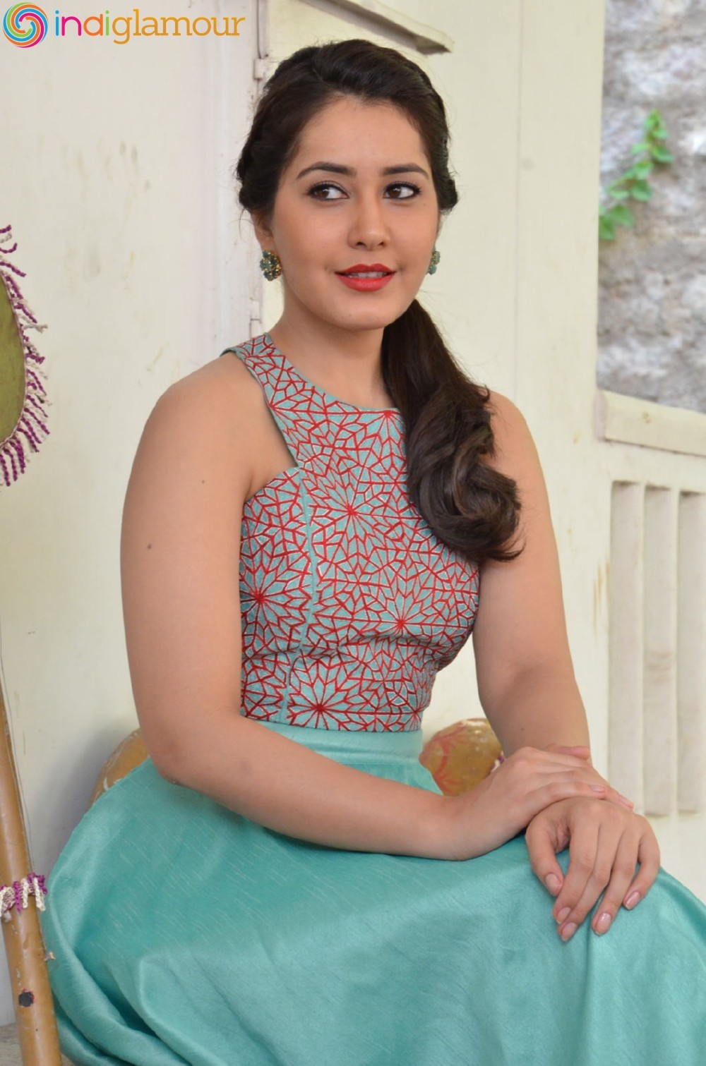 Rashi Khanna Actress hd photo