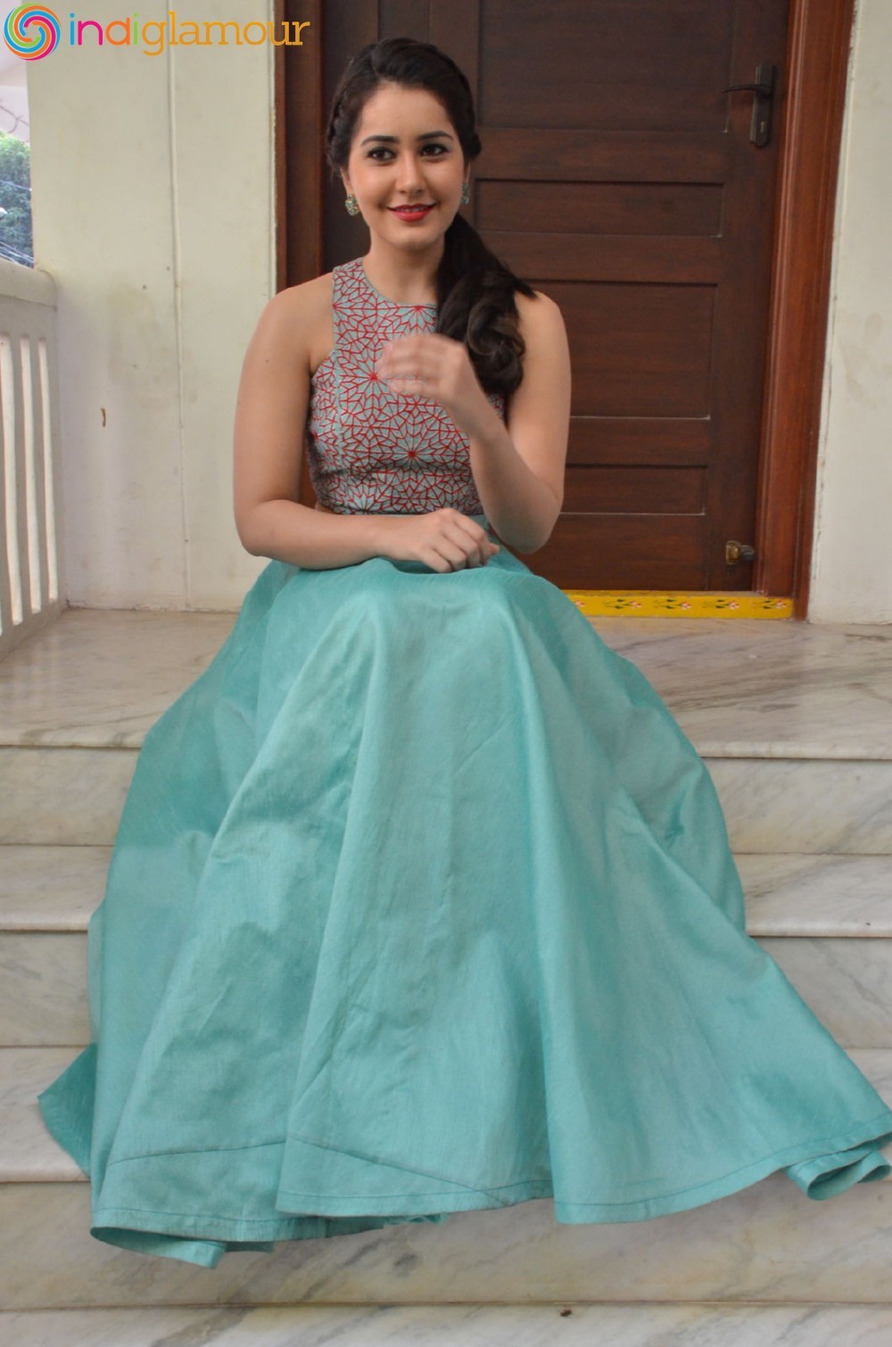 Rashi Khanna Actress hd photo