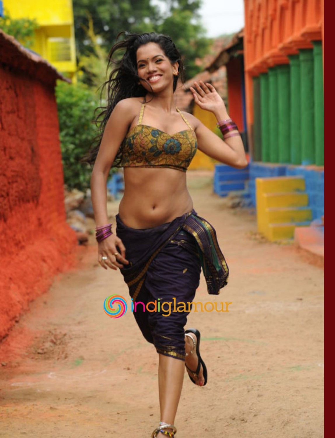 Pooja Actress hd photo