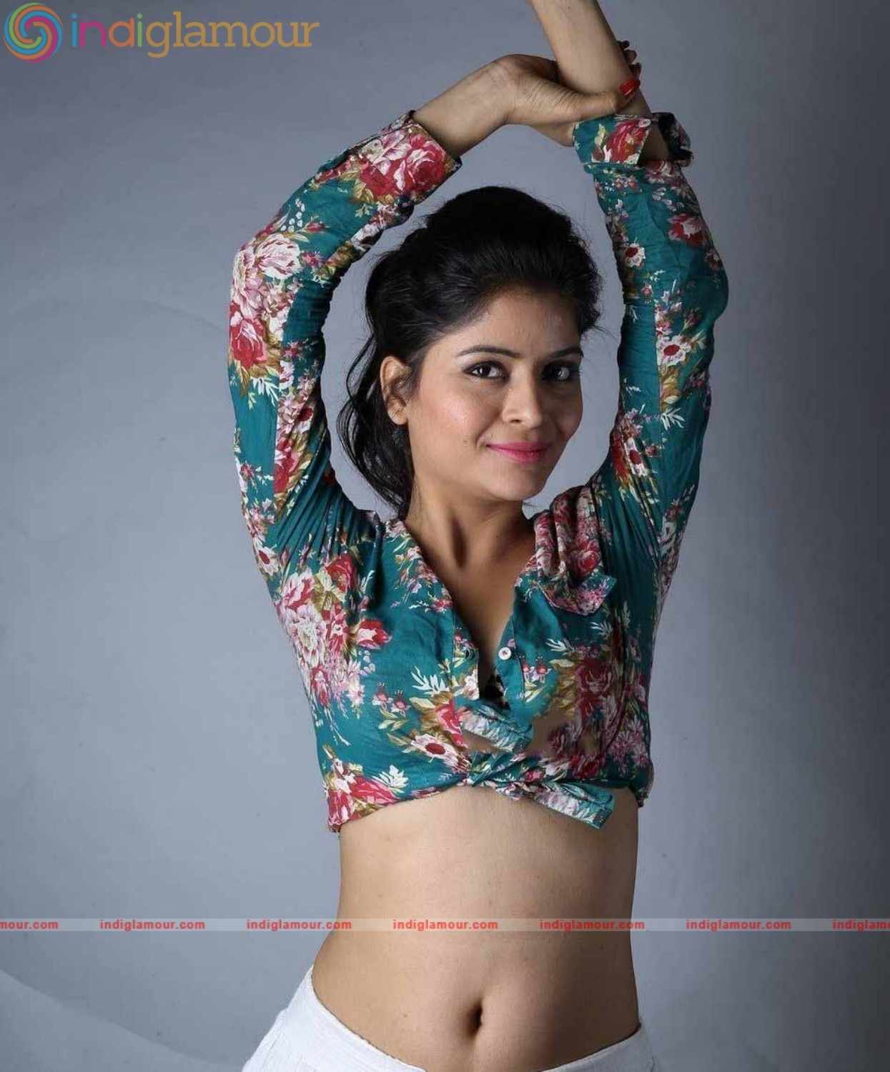 Gehana Vasisth Actress hd photo