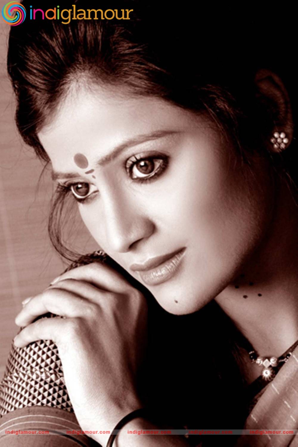Devayanim Actress hd photo