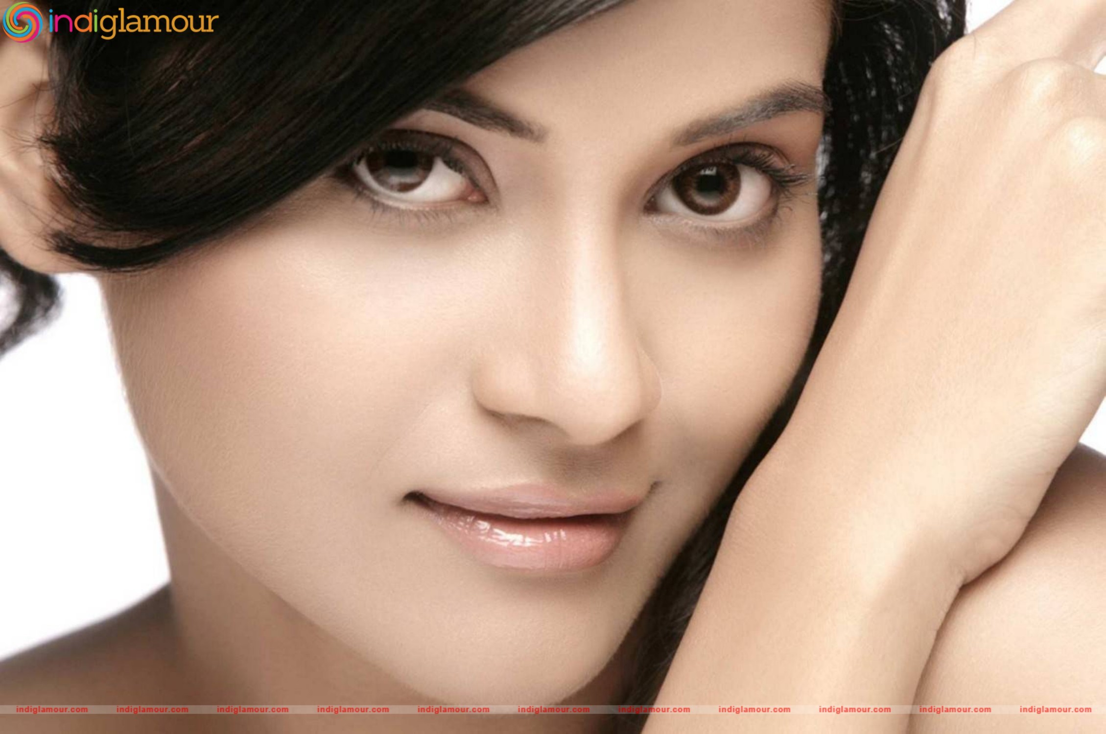 Devayanim Actress hd photo