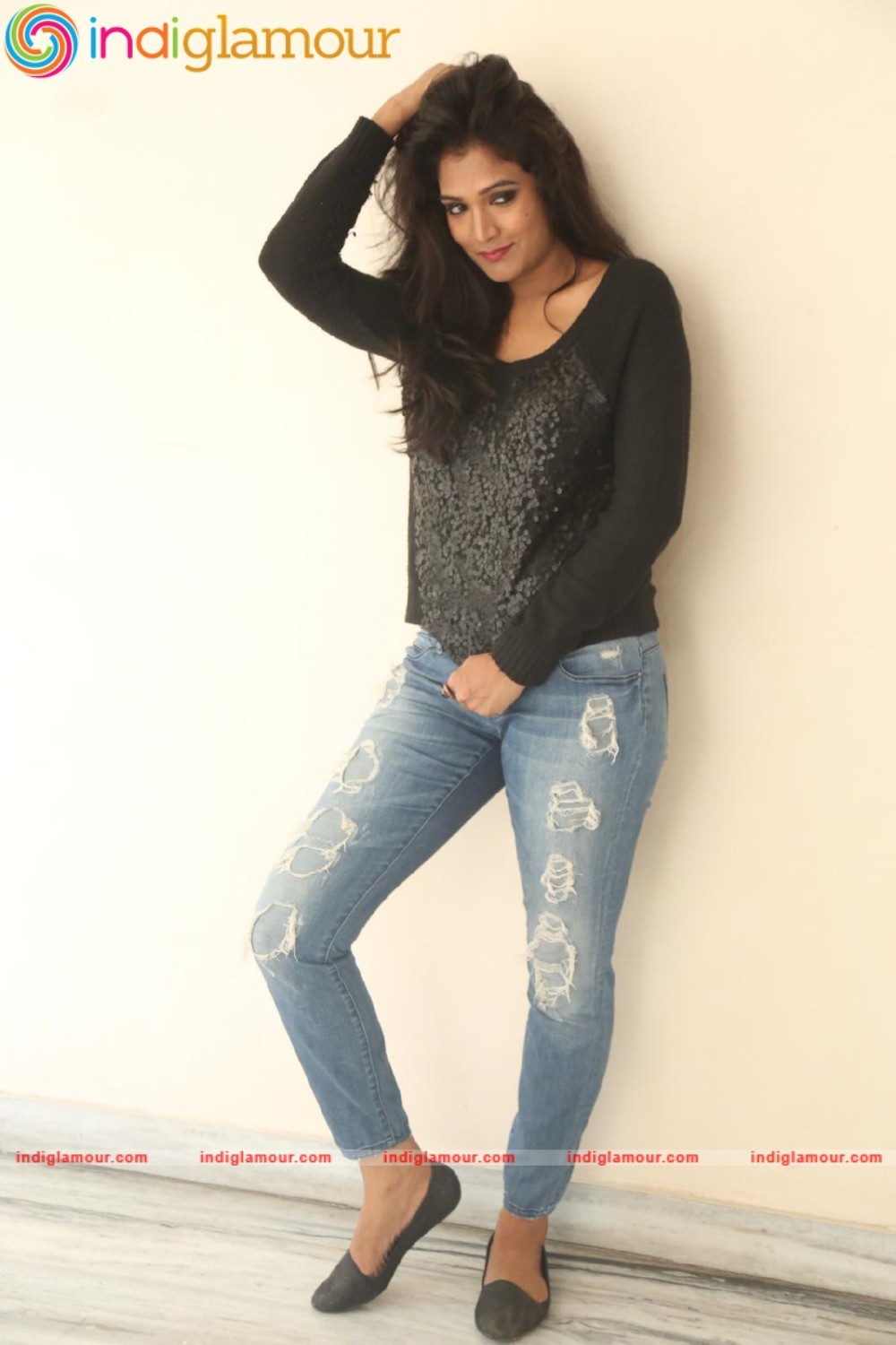Ramya Actress hd photo