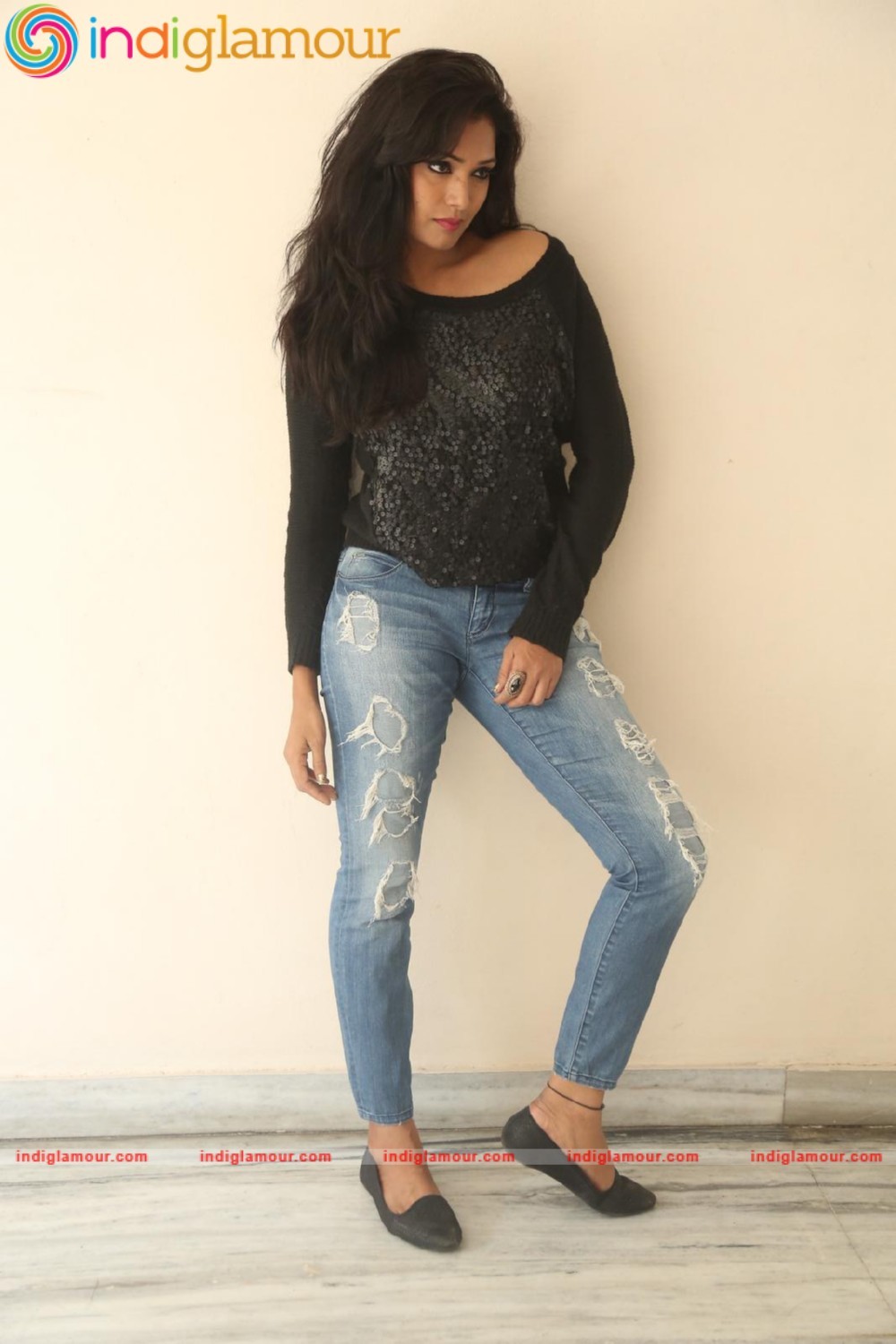 Ramya Actress hd photo