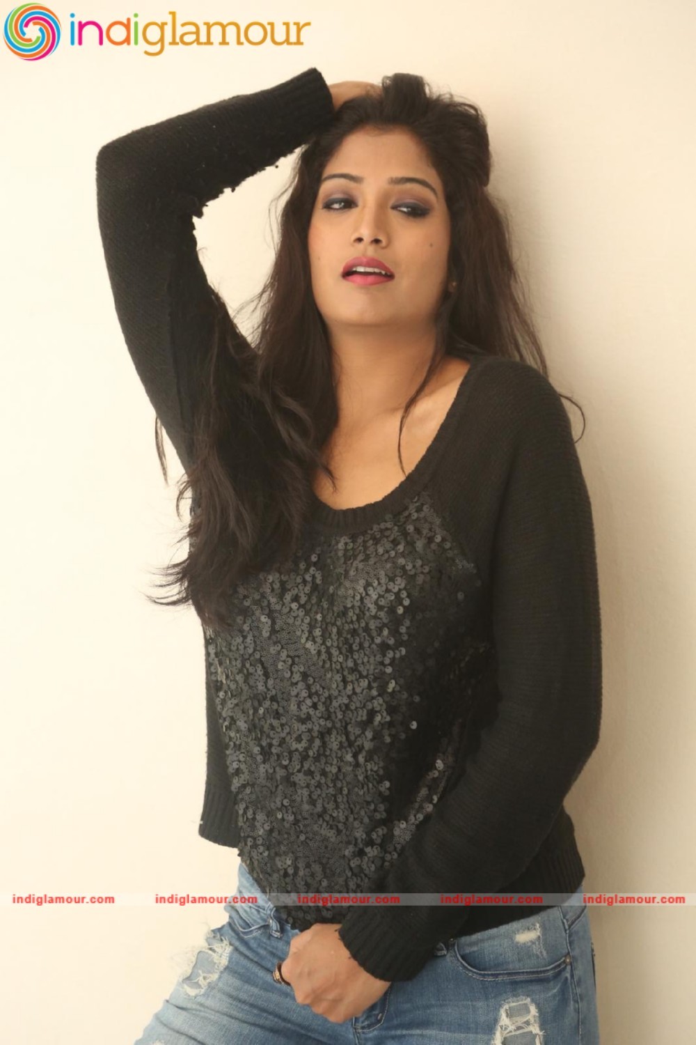 Ramya Actress hd photo