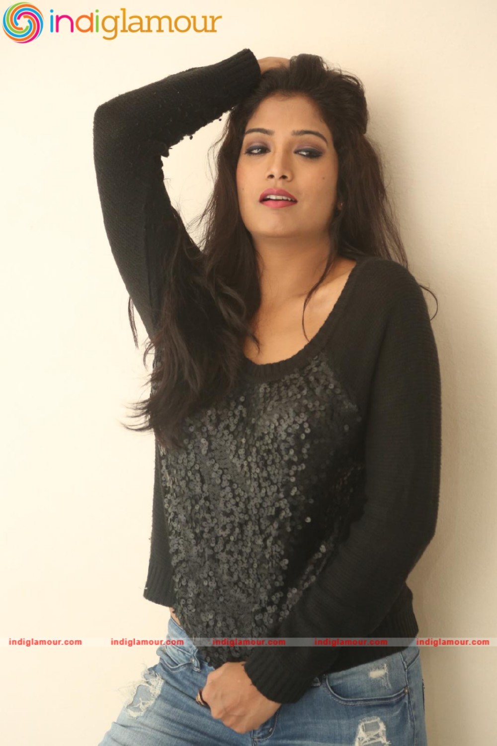 Ramya Actress hd photo