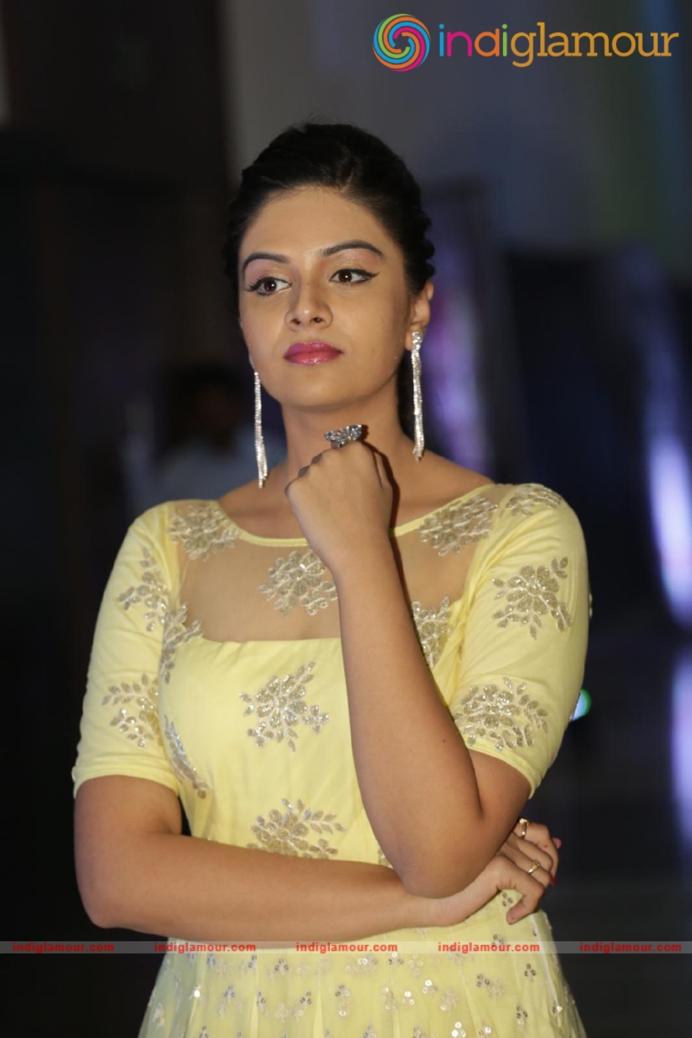 Srimukhi Actress hd photo