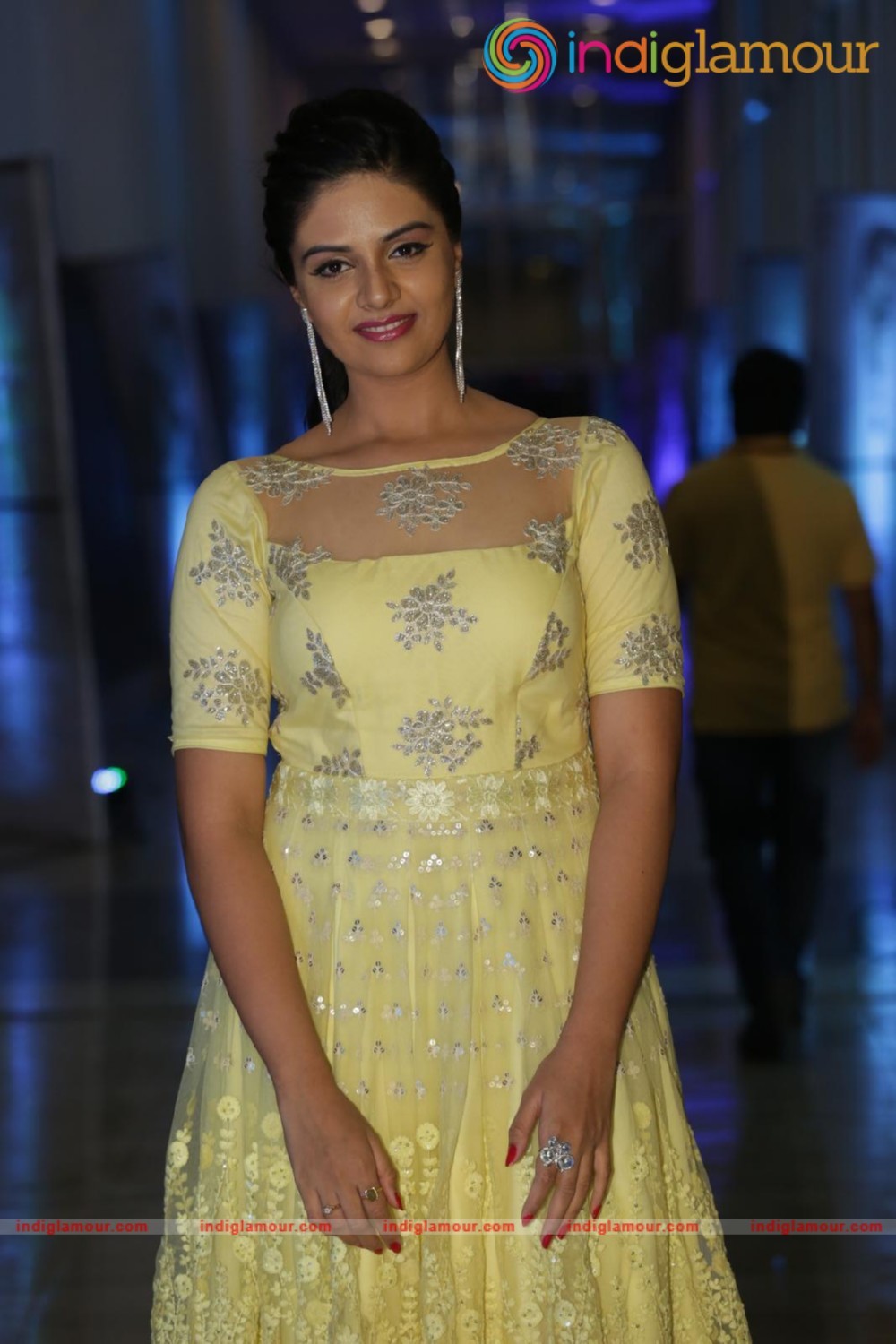 Srimukhi Actress hd photo