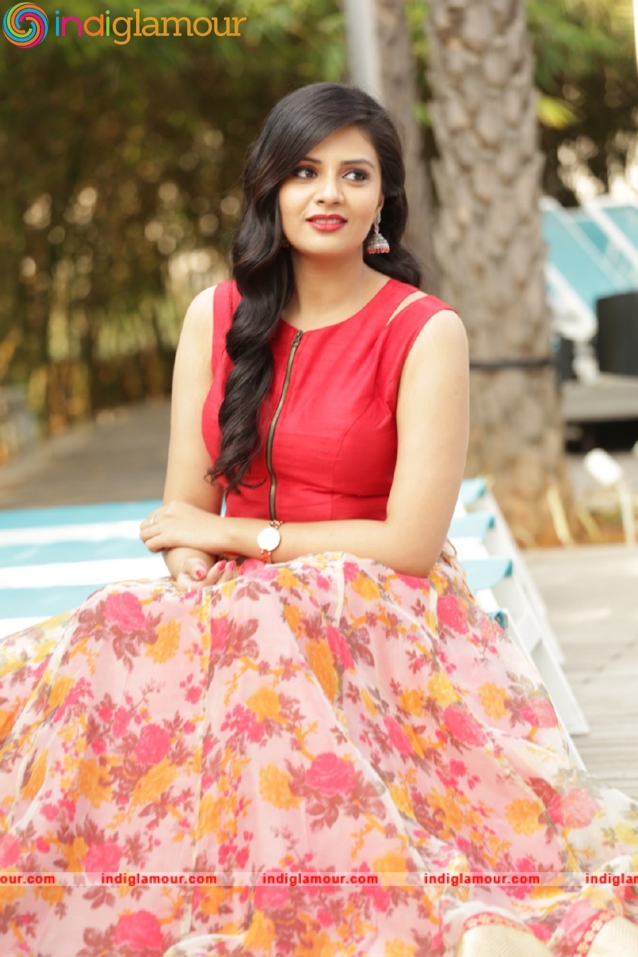 Sreemukhi Actress hd photo