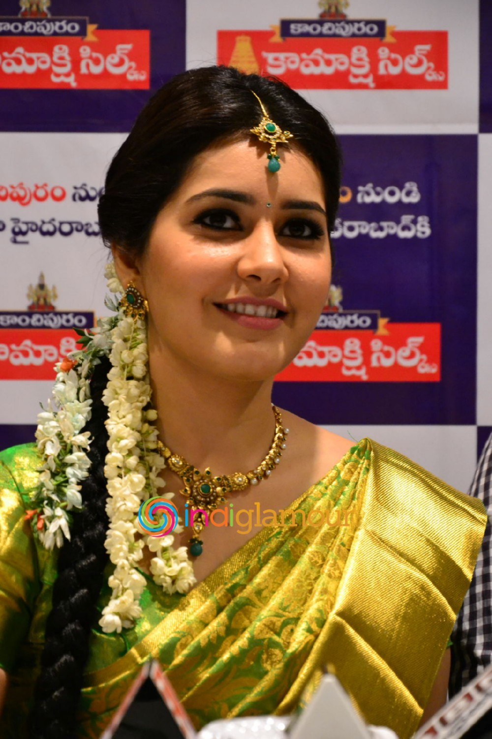 Rashi Khanna Actress hd photo