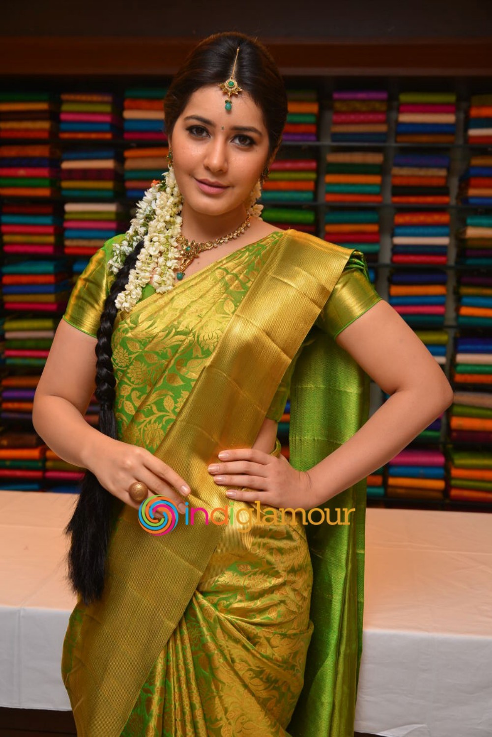 Rashi Khanna Actress hd photo