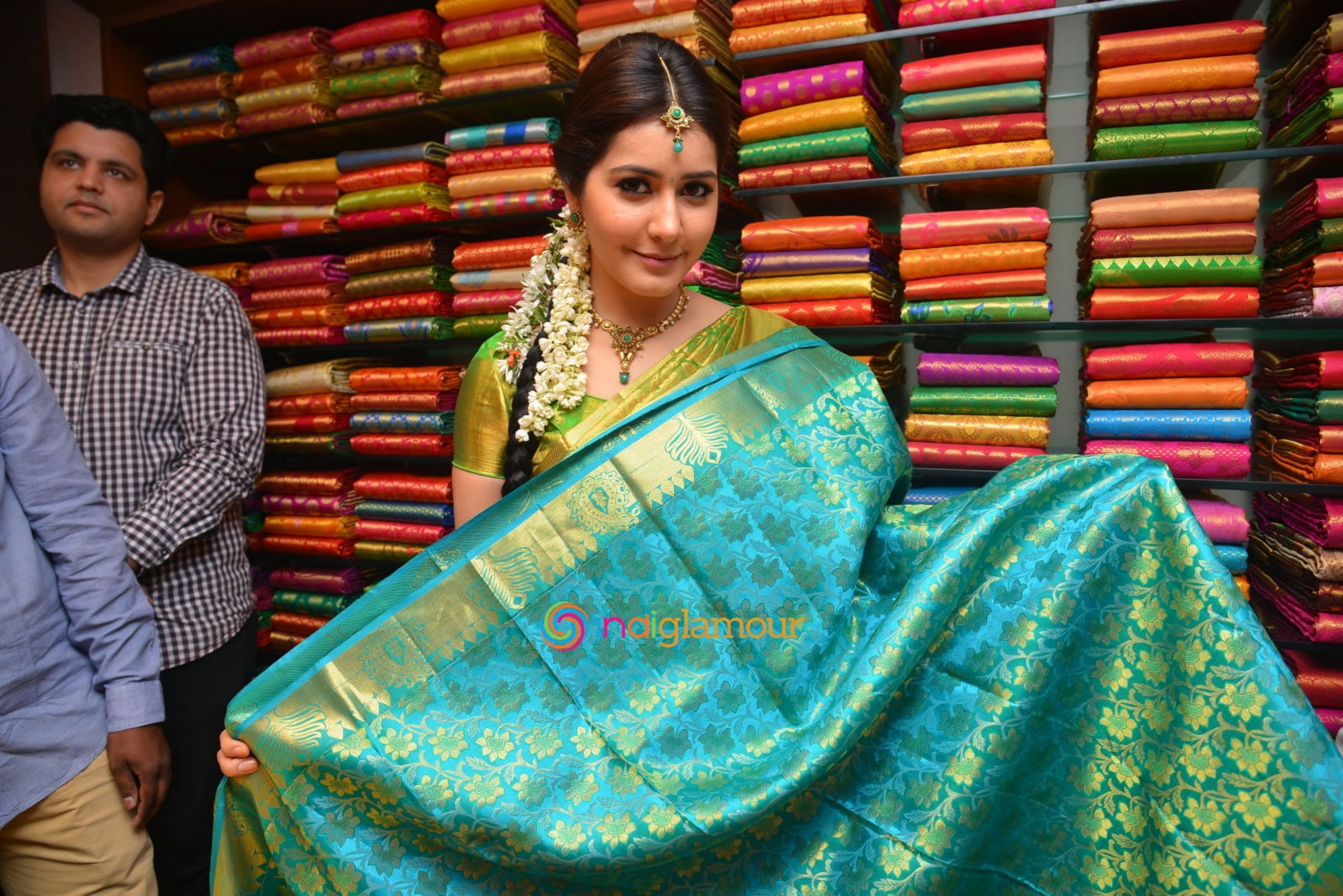 Rashi Khanna Actress hd photo