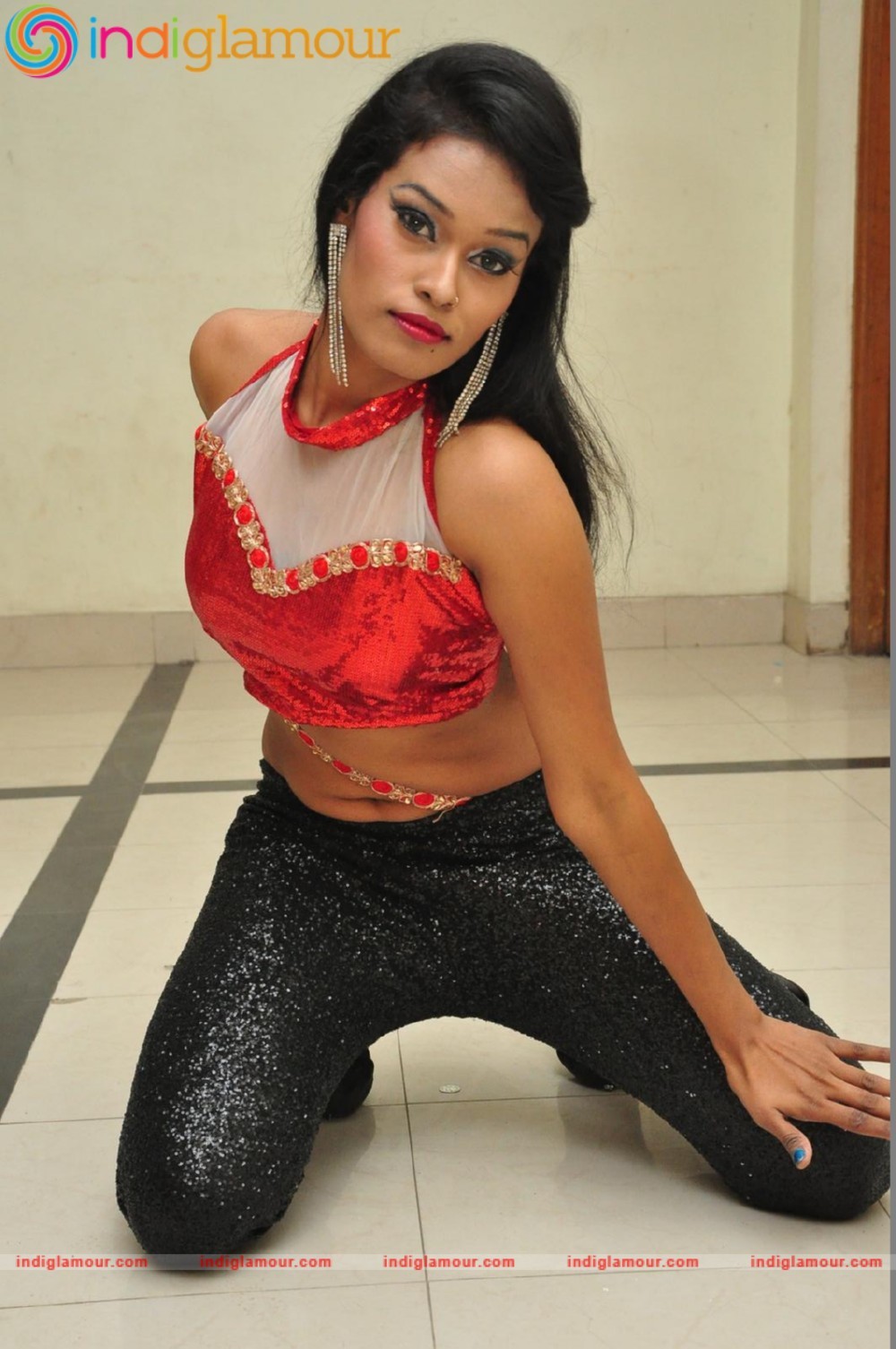 Nisha Actress hd photo