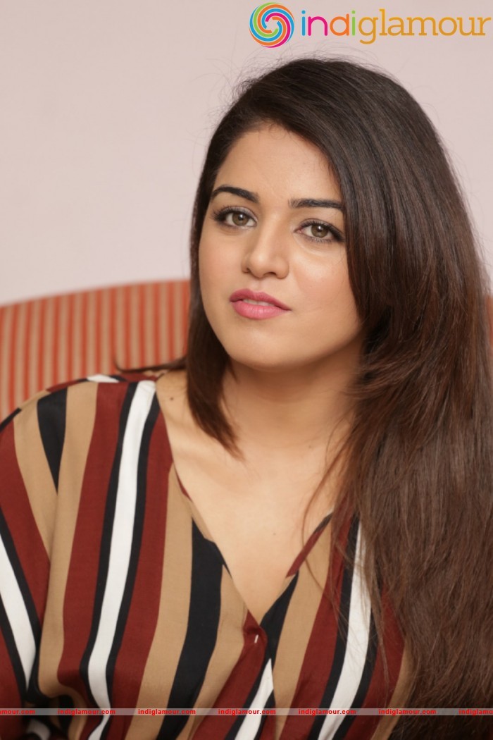 Wamiqa Gabbi Actress Latest Photo Gallery Actress hd photo