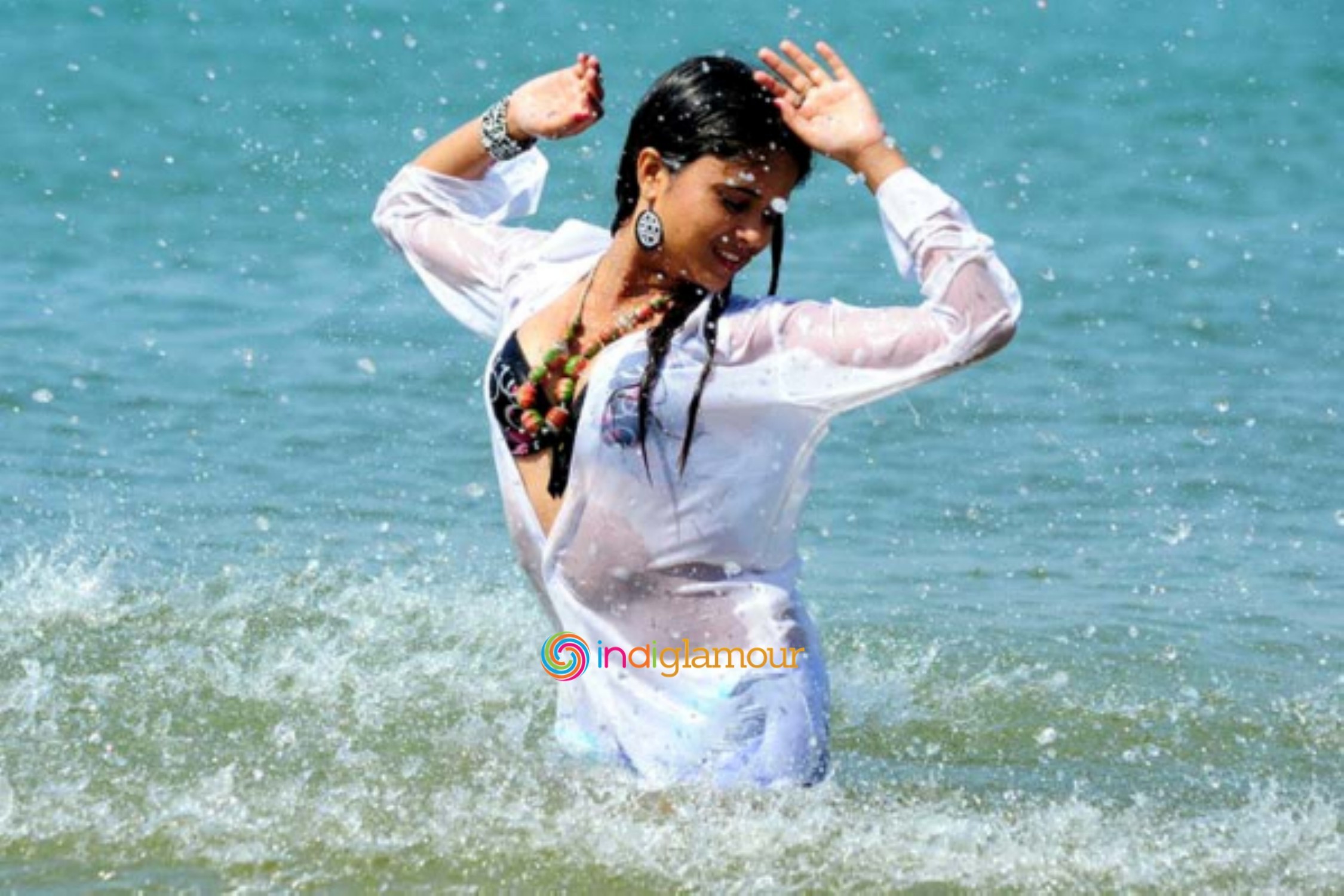 Aphiya Actress hd photo