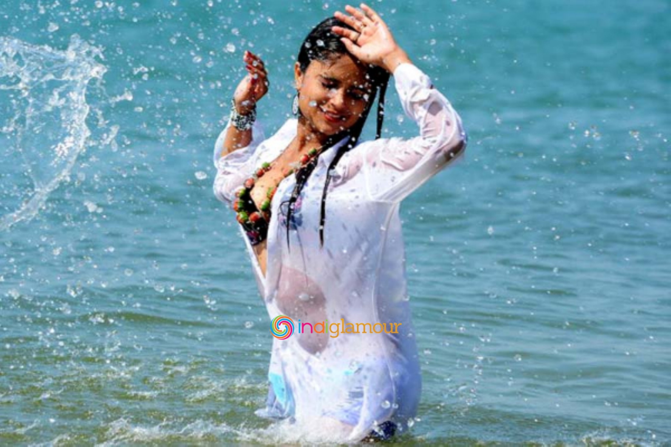 Aphiya Actress hd photo