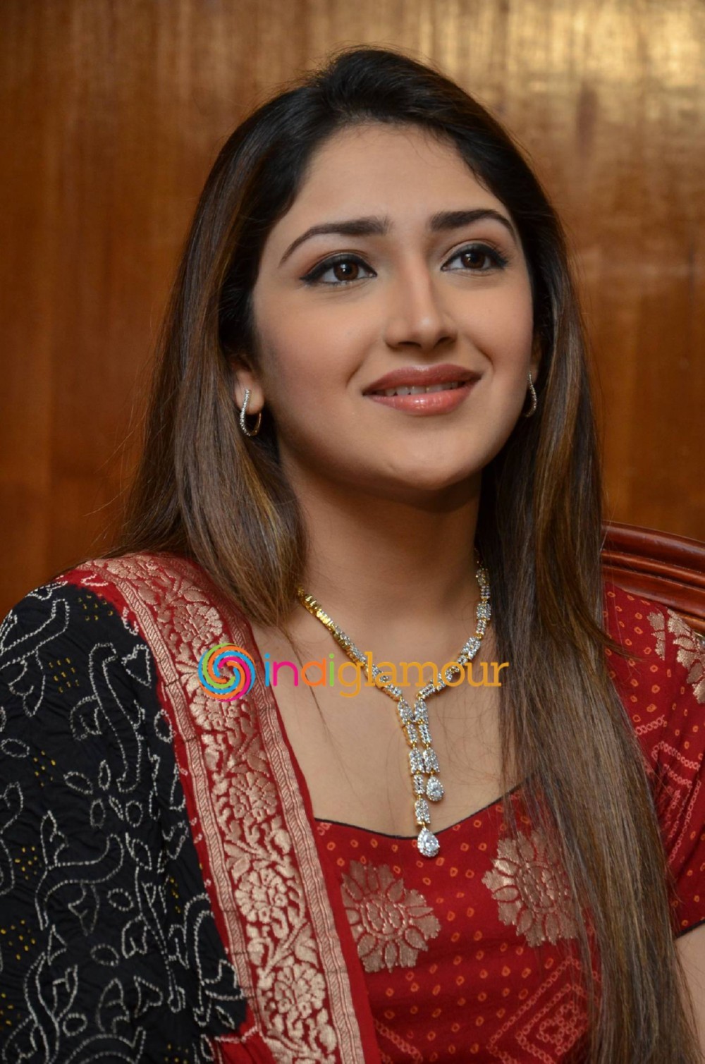 Sayesha Saigal Actress hd photo