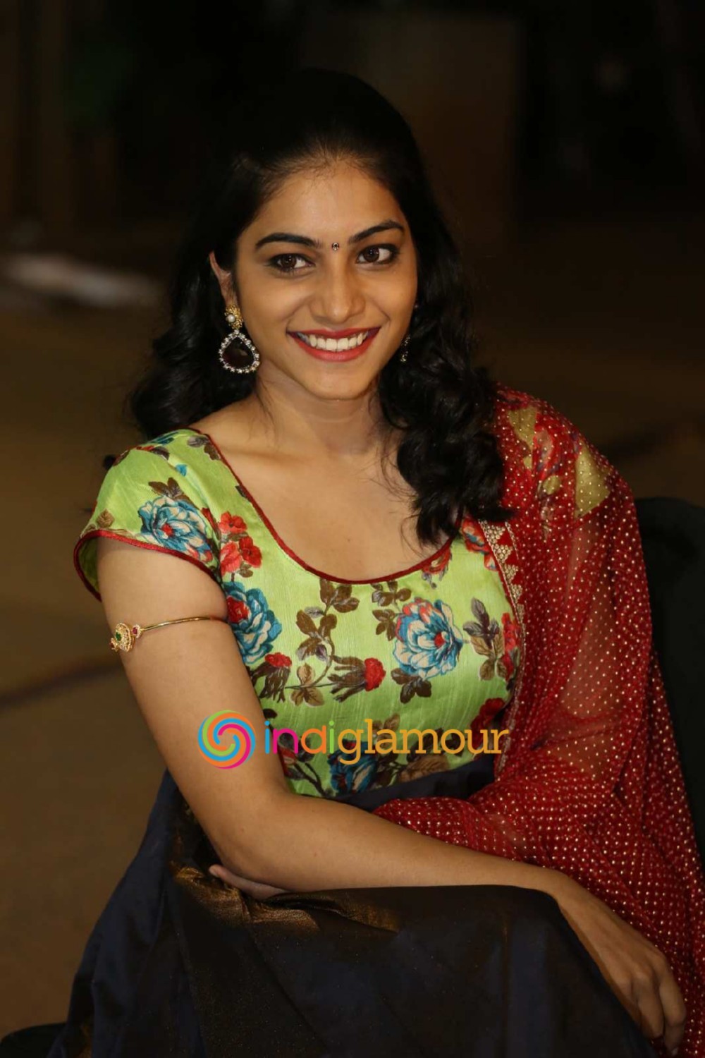 Punarnavi Bhupalam Actress hd photo