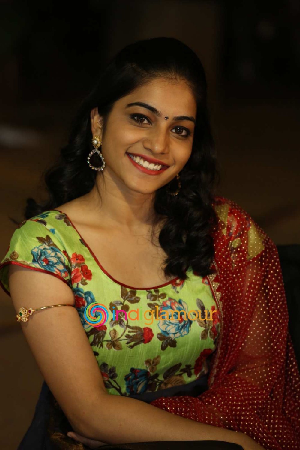 Punarnavi Bhupalam Actress hd photo