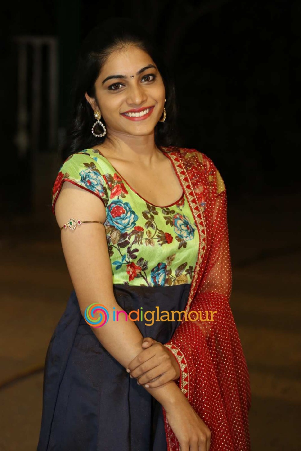 Punarnavi Bhupalam Actress hd photo