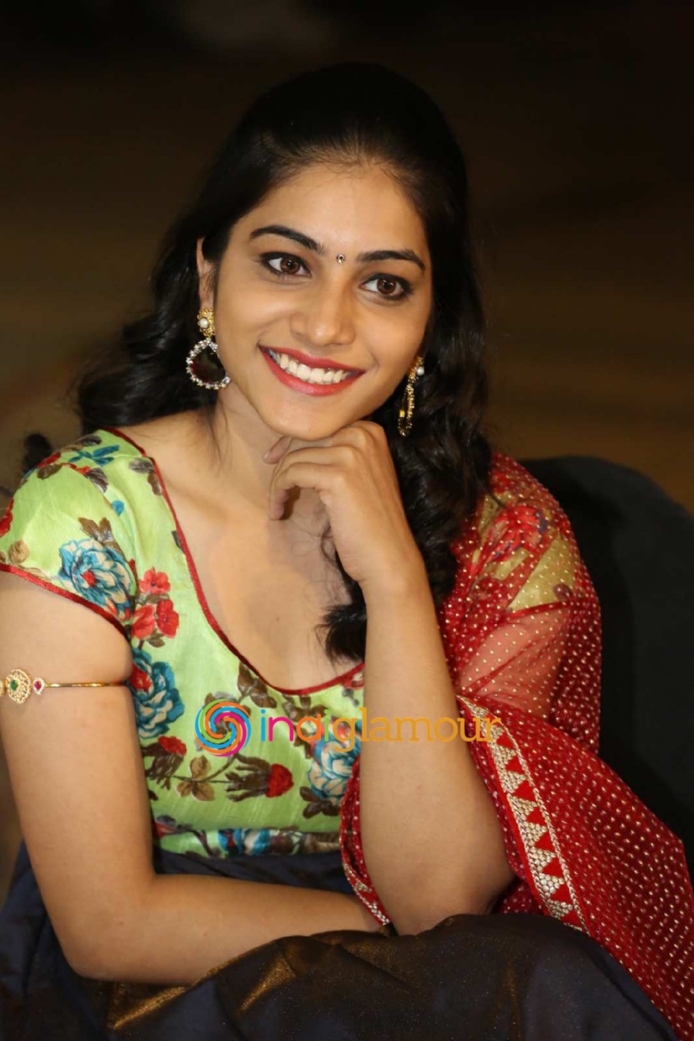 Punarnavi Bhupalam Actress hd photo