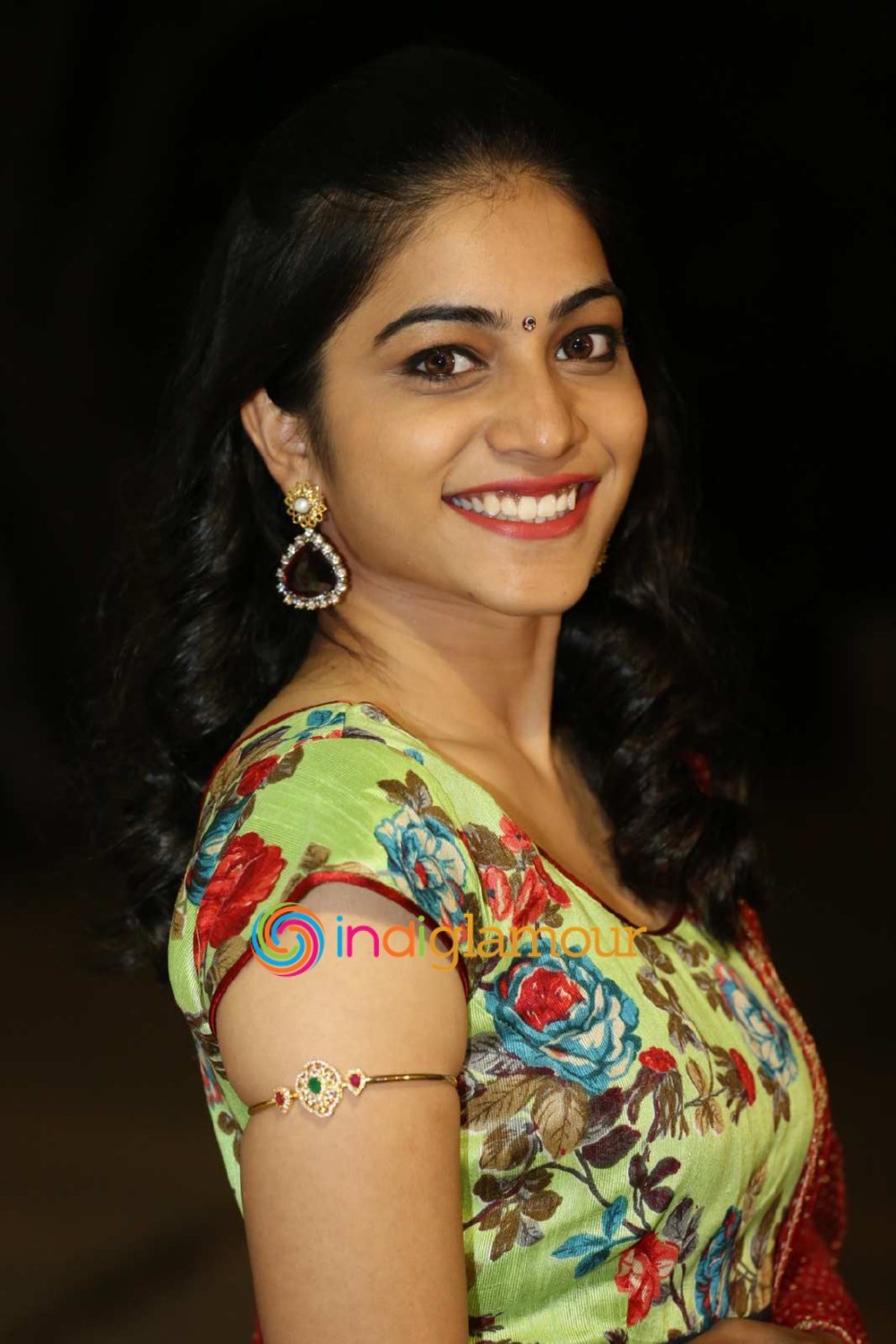 Punarnavi Bhupalam Actress hd photo