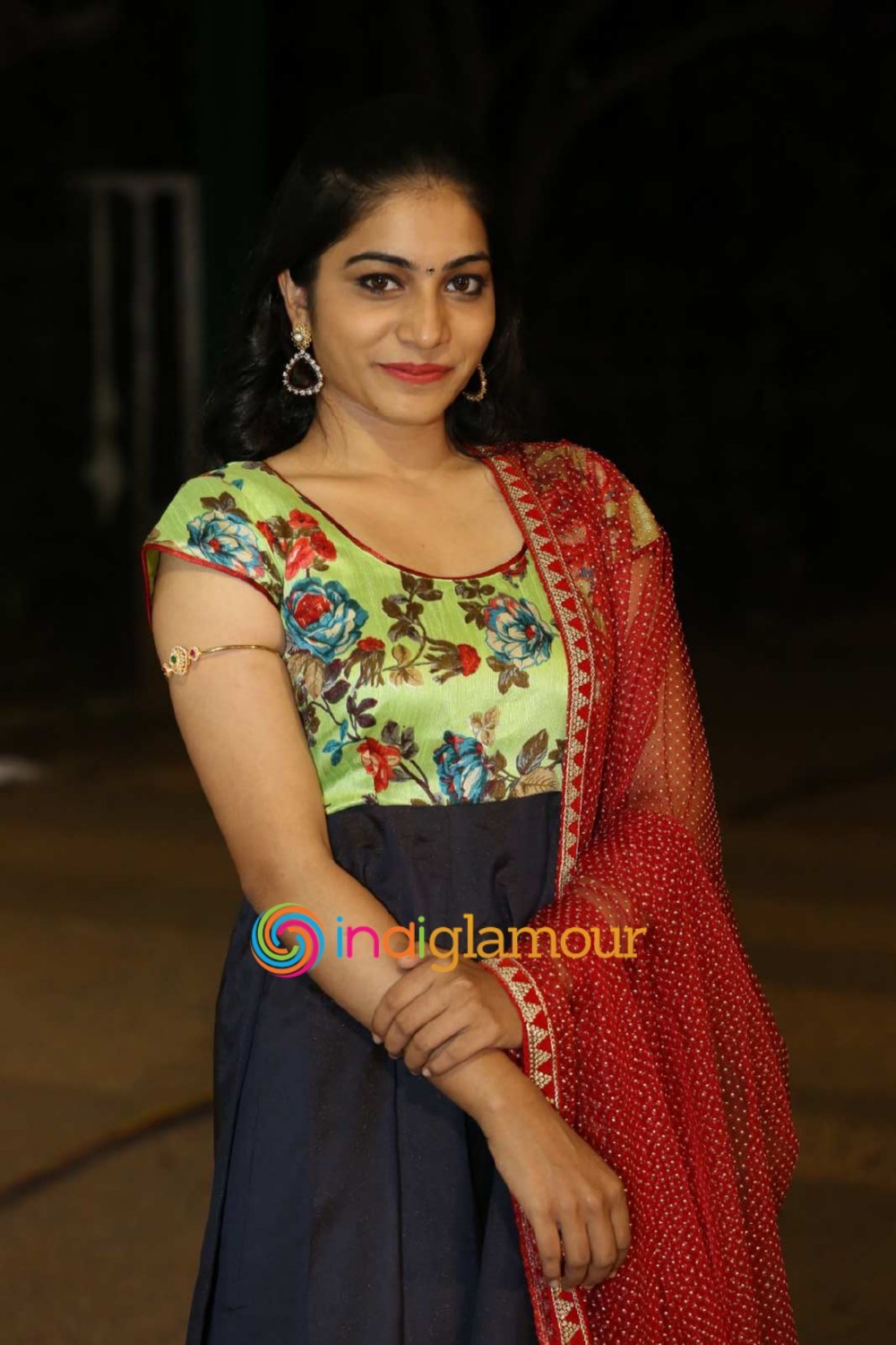 Punarnavi Bhupalam Actress hd photo