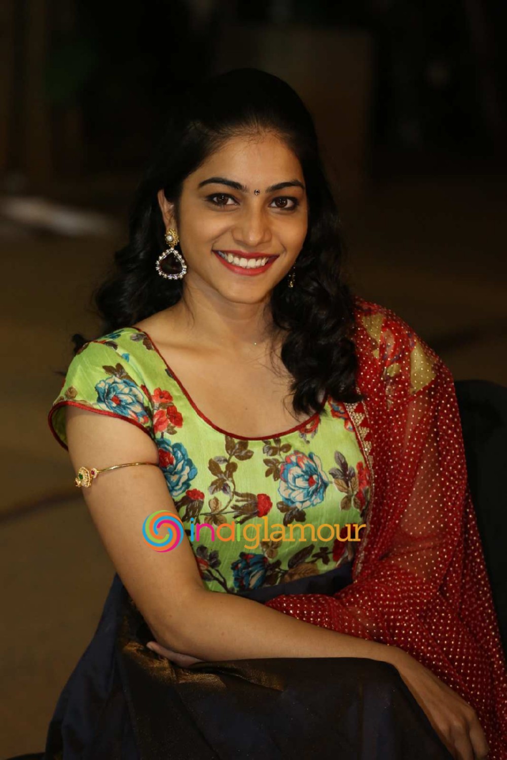Punarnavi Bhupalam Actress hd photo