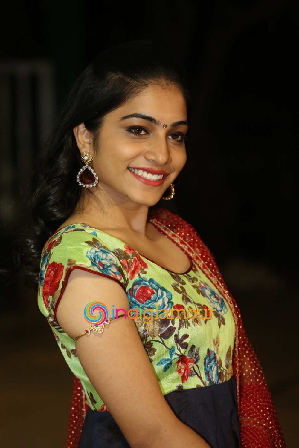Punarnavi Bhupalam Actress hd photo