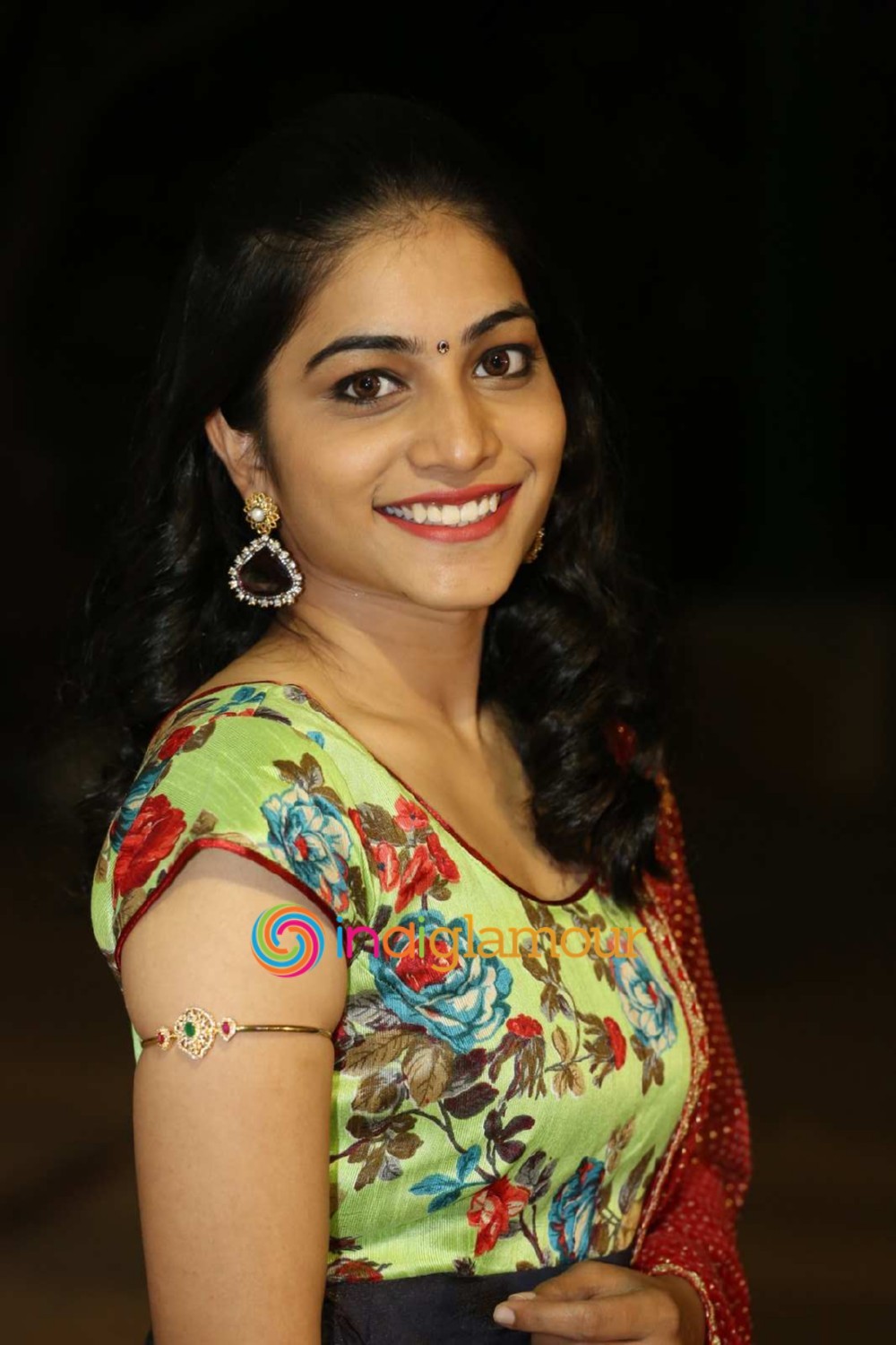 Punarnavi Bhupalam Actress hd photo