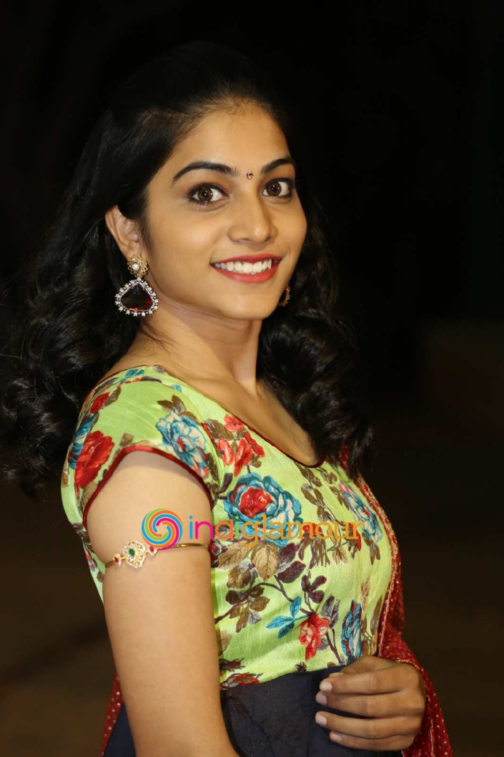 Punarnavi Bhupalam Actress hd photo