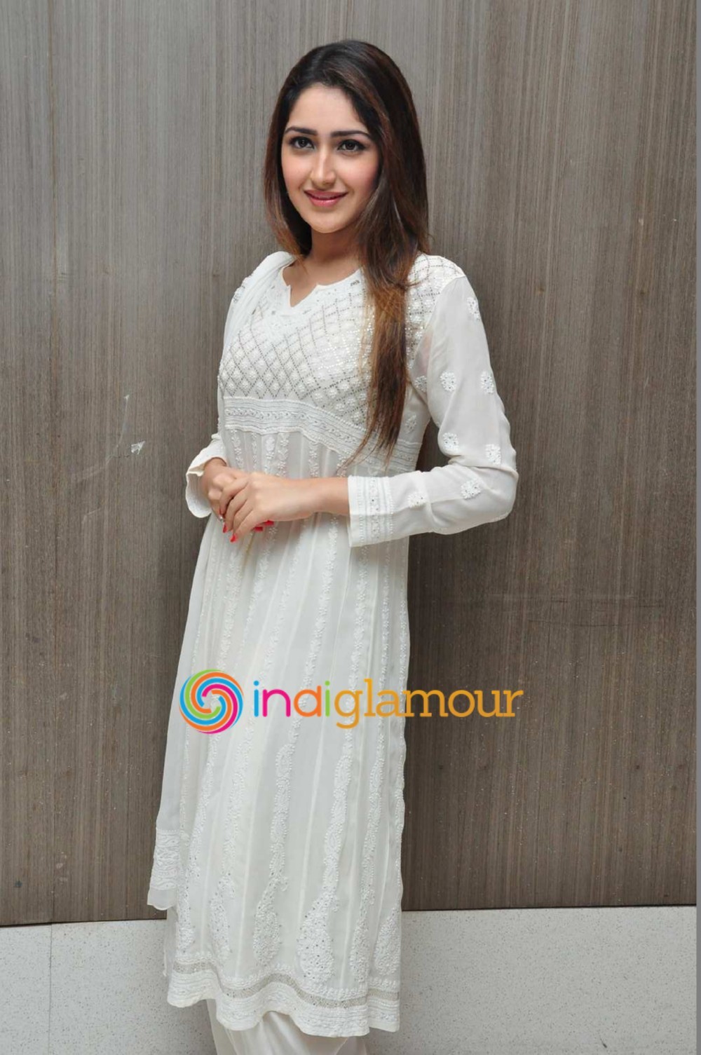 Sayesha Saigal Actress hd photo
