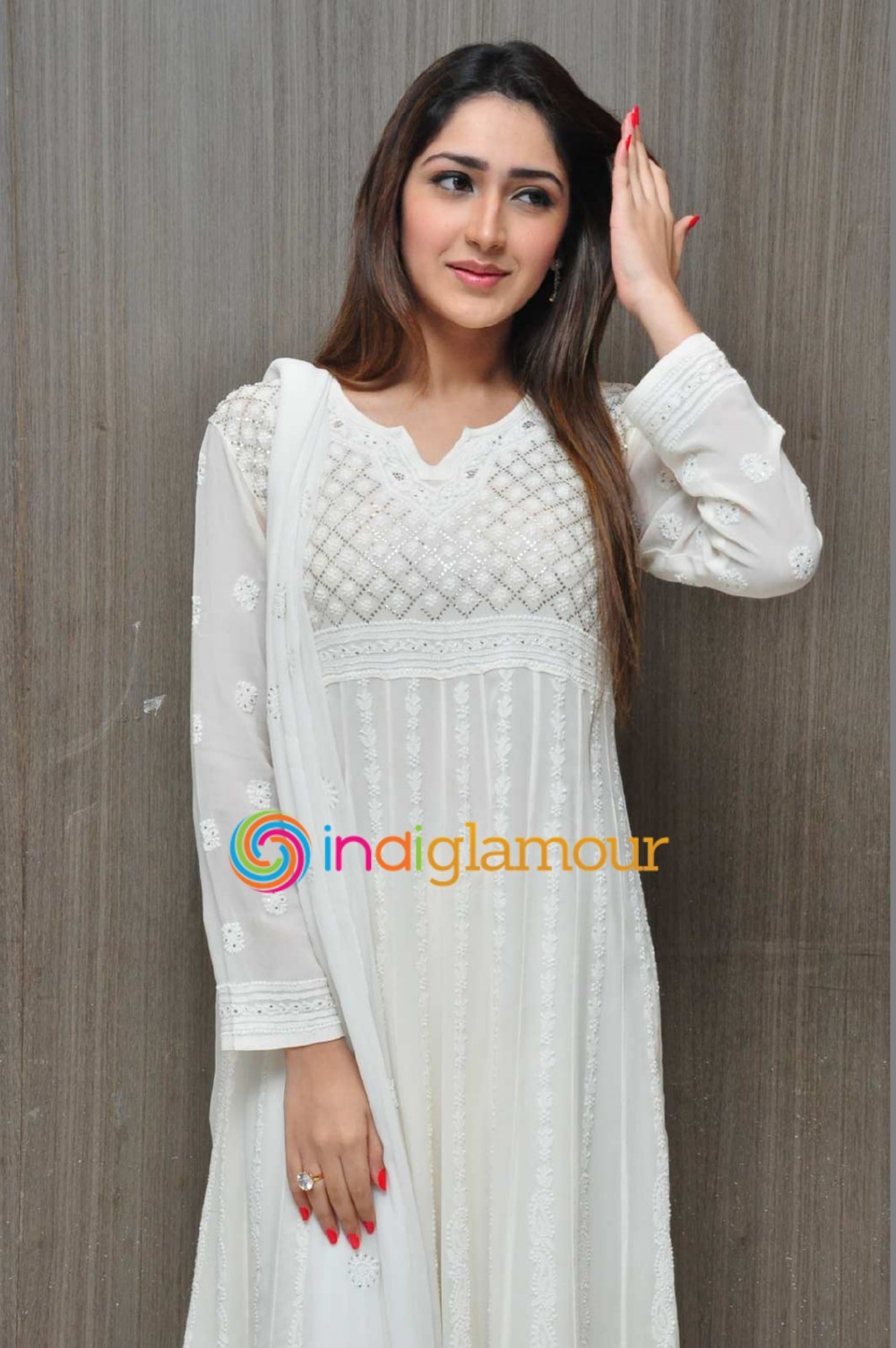 Sayesha Saigal Actress hd photo