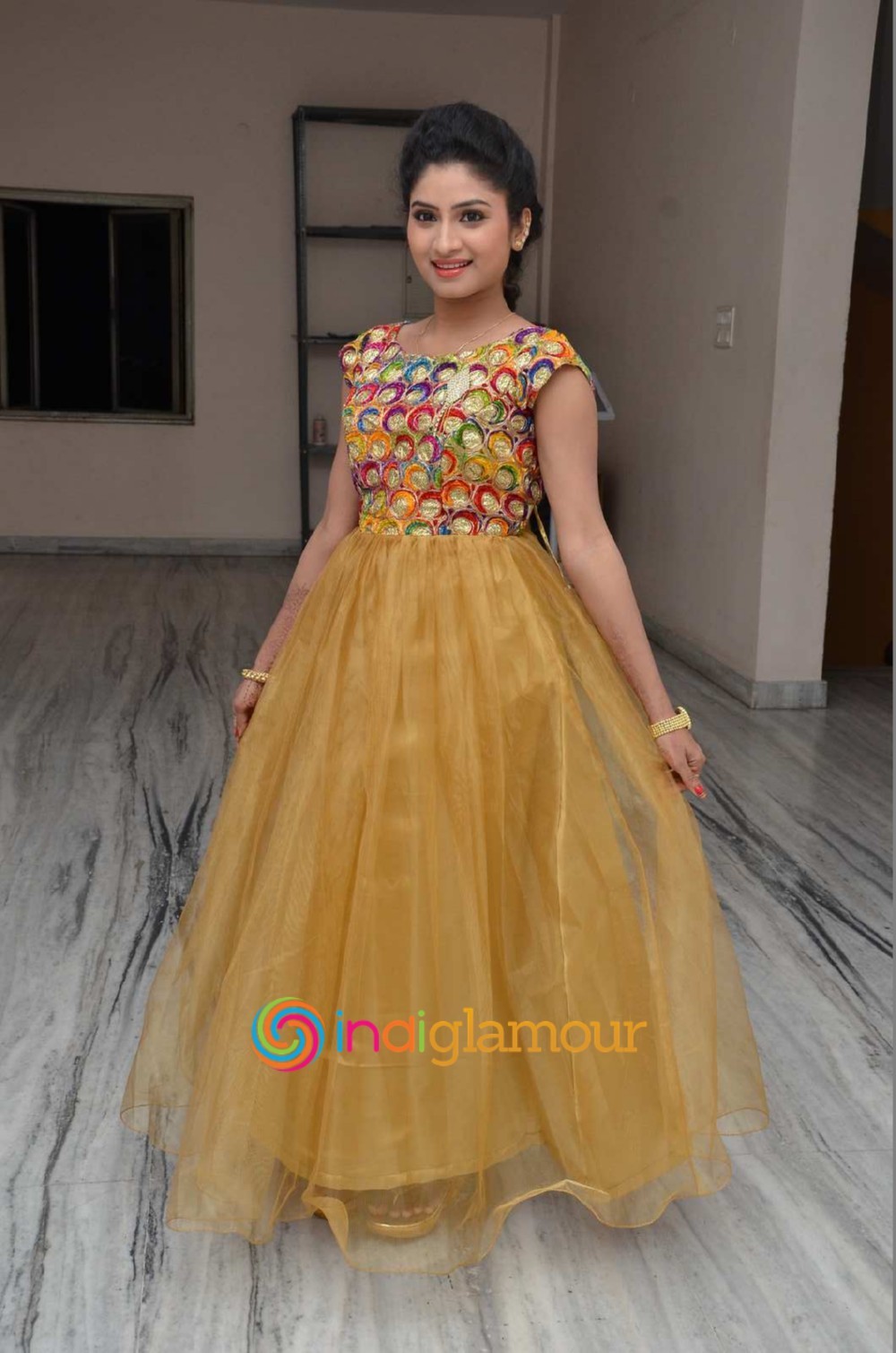 Vishnu Priya Actress hd photo