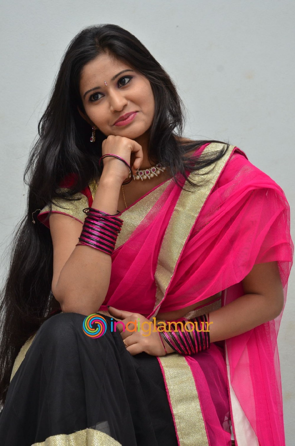 Pooja Suhasini Actress hd photo