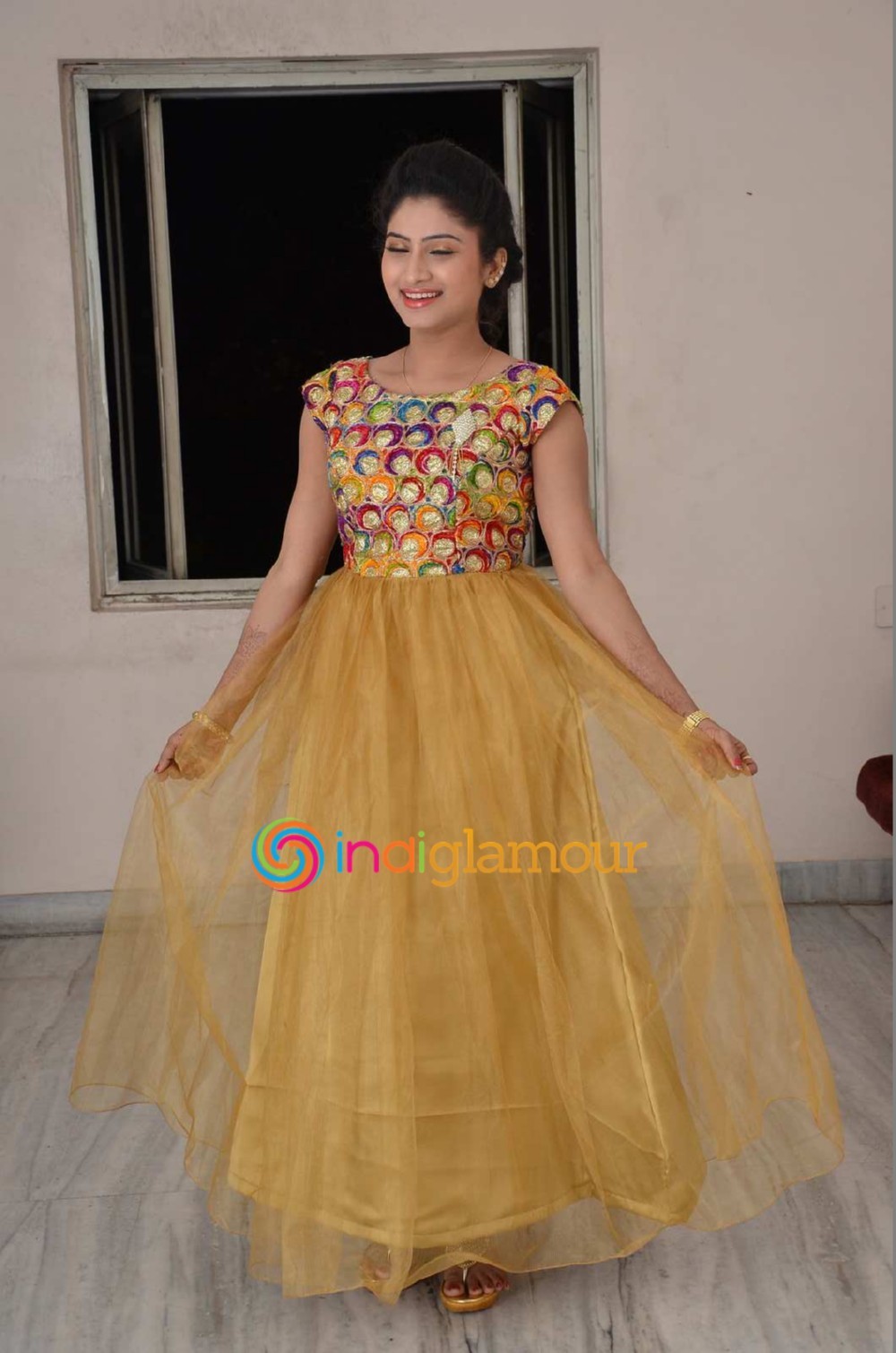 Vishnu Priya Actress hd photo