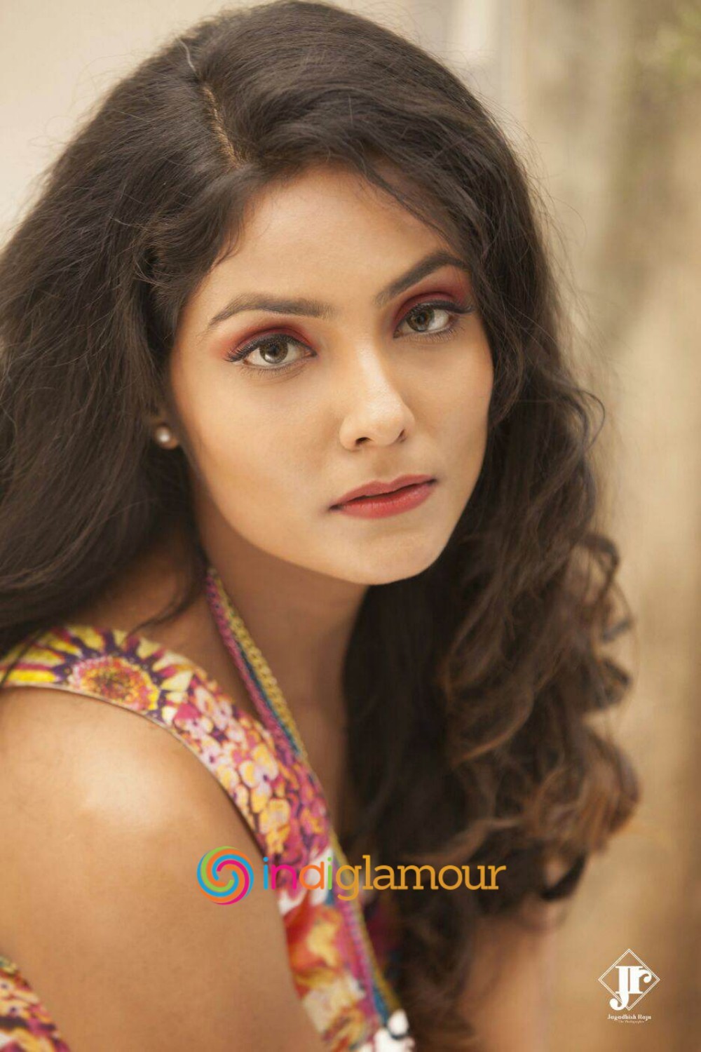 Harini Actress hd photo
