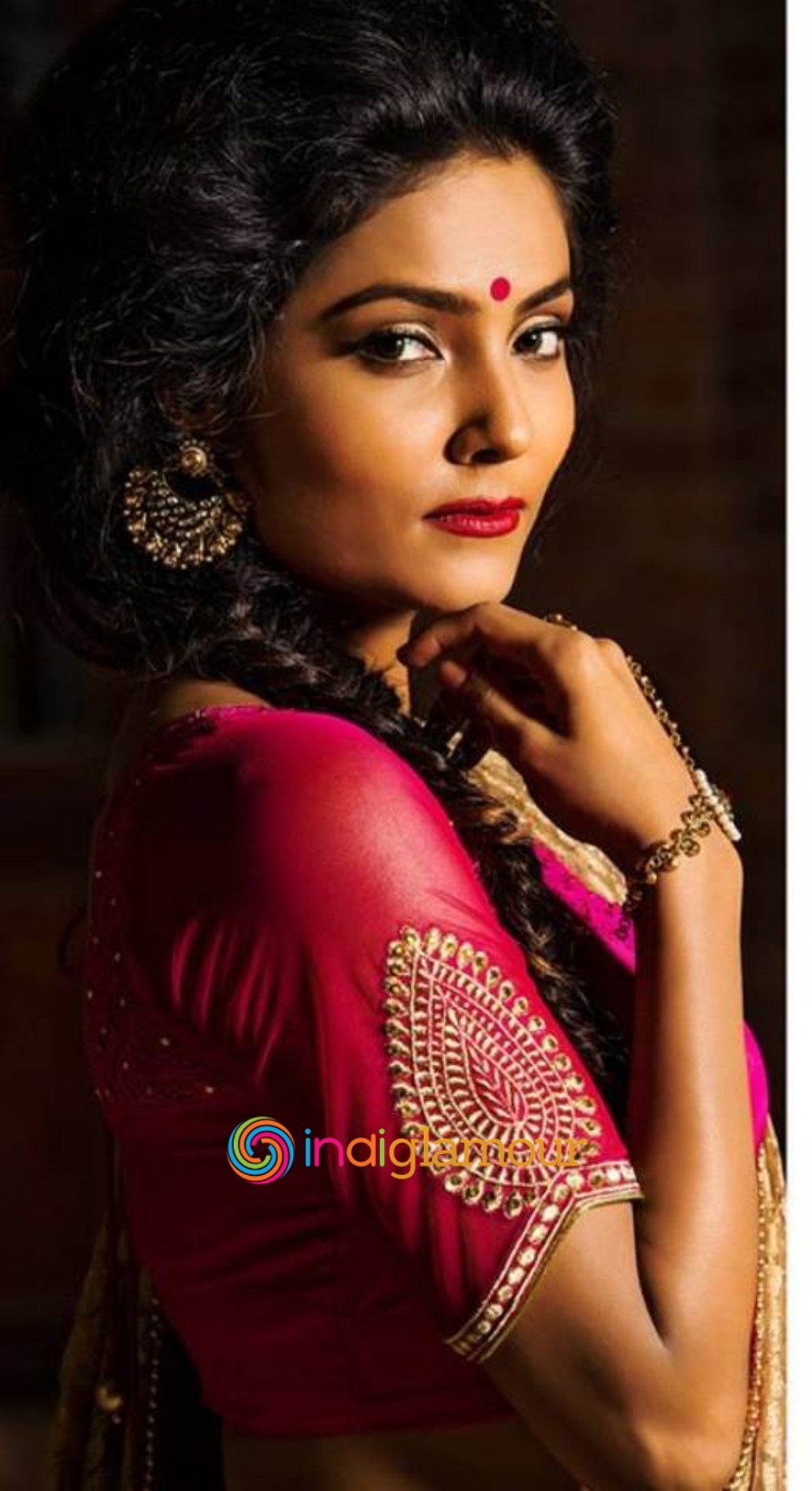 Harini Actress hd photo