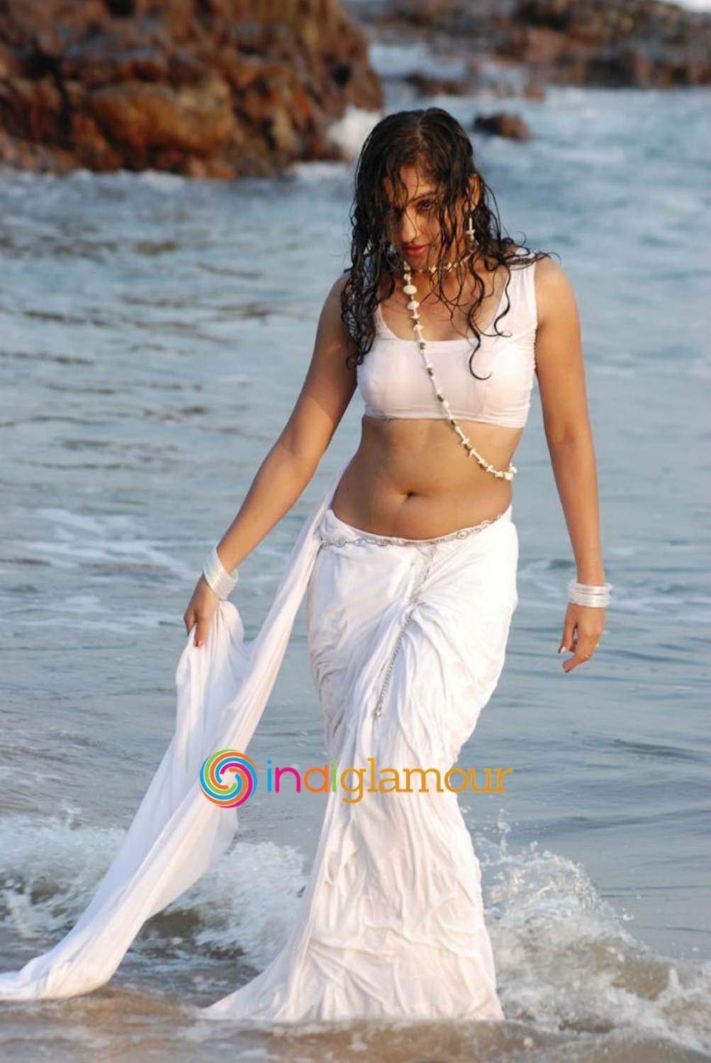 Madhavi Latha Actress hd photo