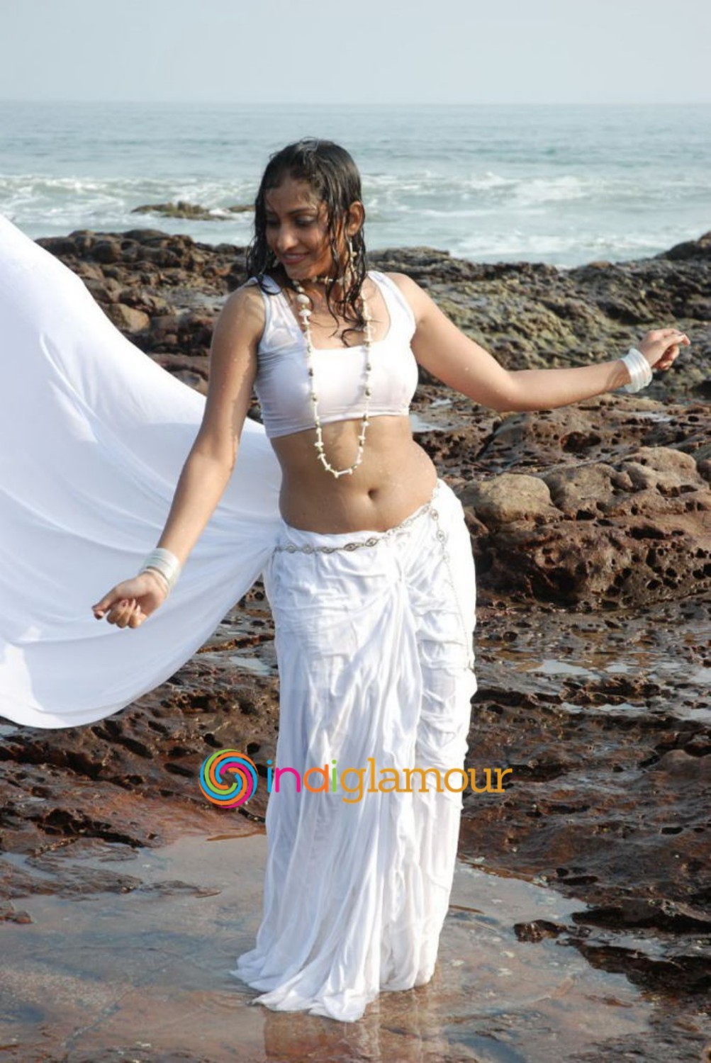 Madhavi Latha Actress hd photo