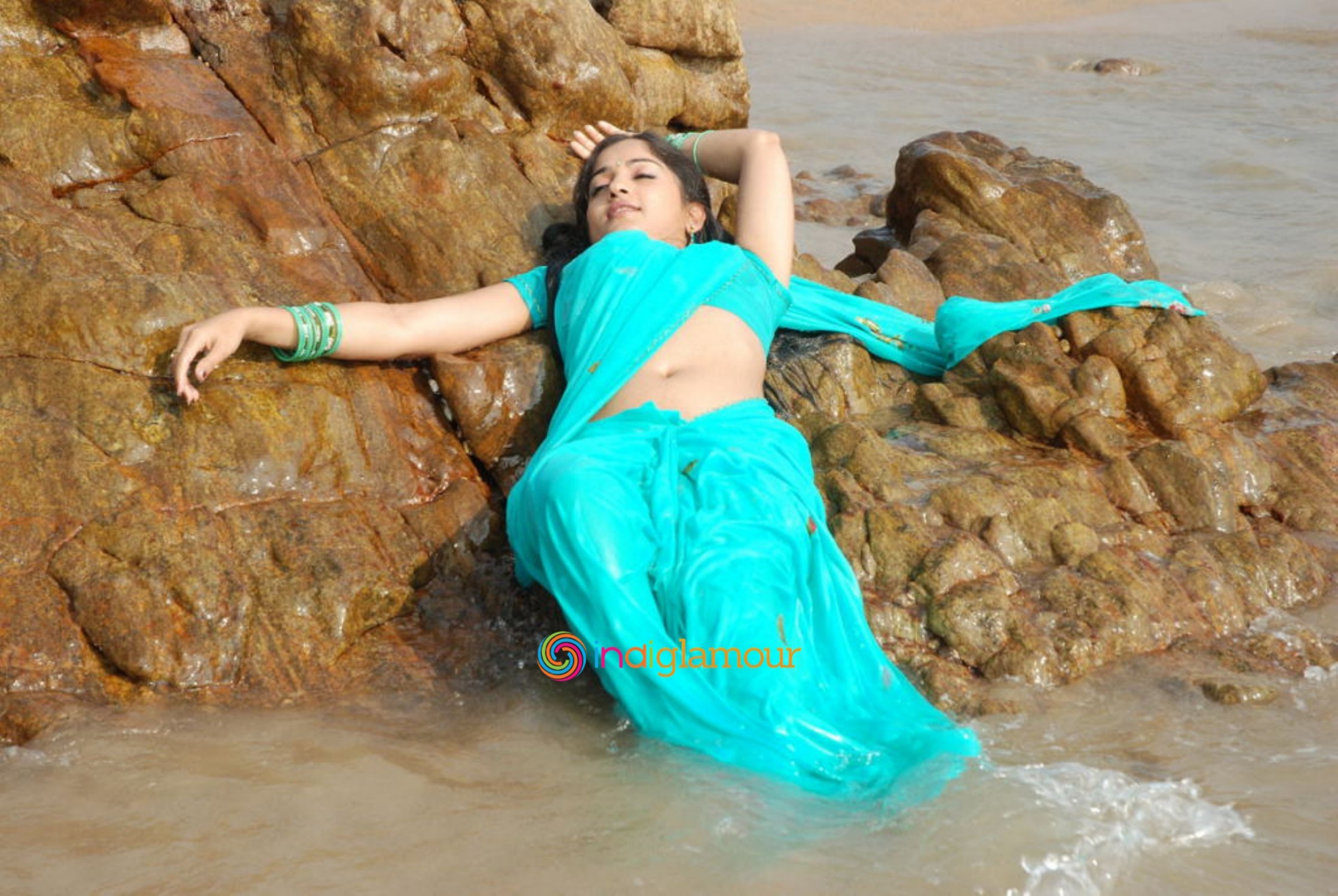 Madhavi Latha Actress hd photo