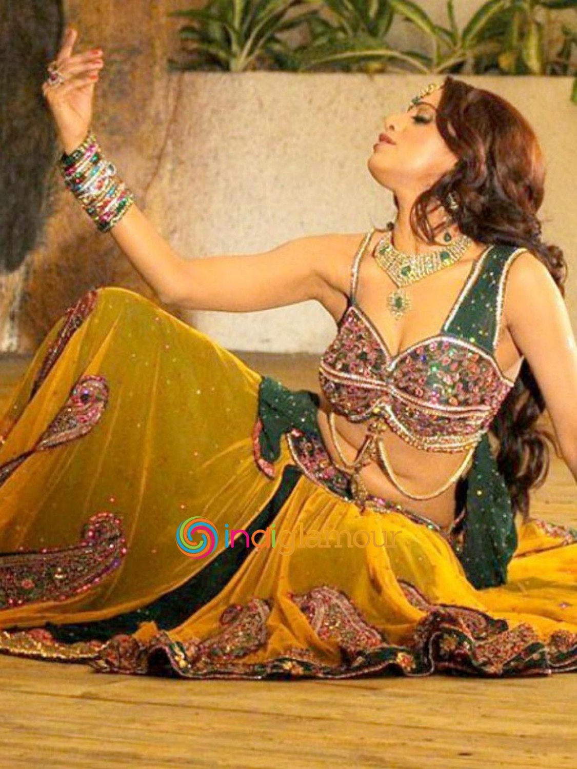Udaya Bhanu Actress hd photo
