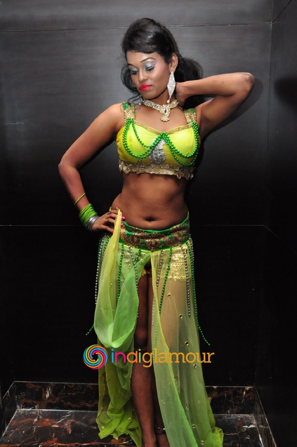 Nisha Actress hd photo