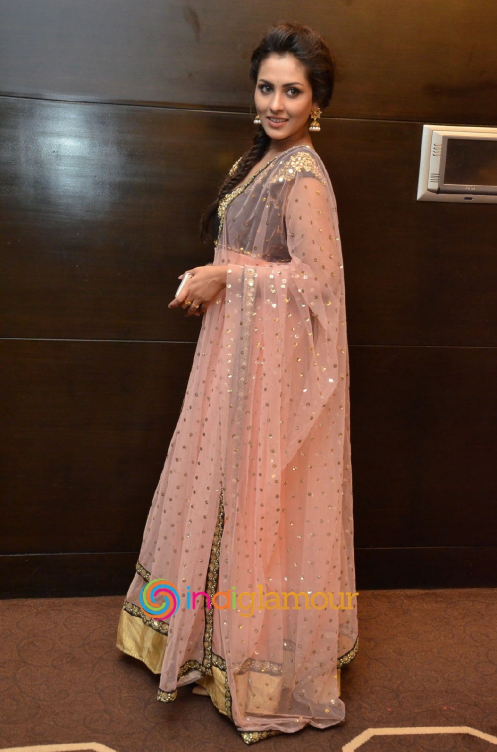 Madhu Shalini Actress hd photo