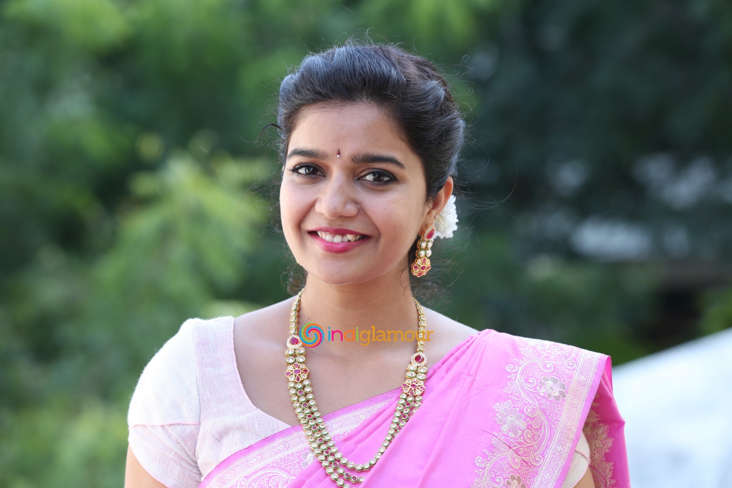 Swathi Reddy Actress hd photo