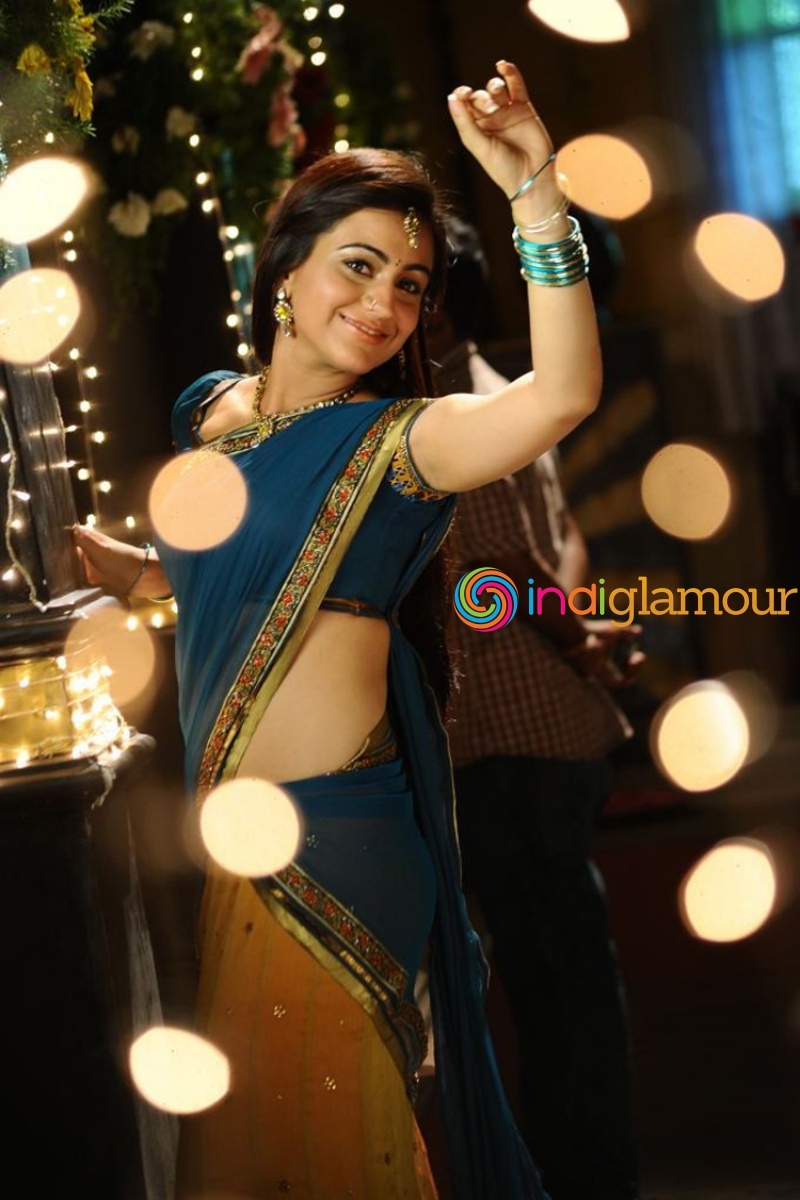 Aksha Pardasany Actress hd photo