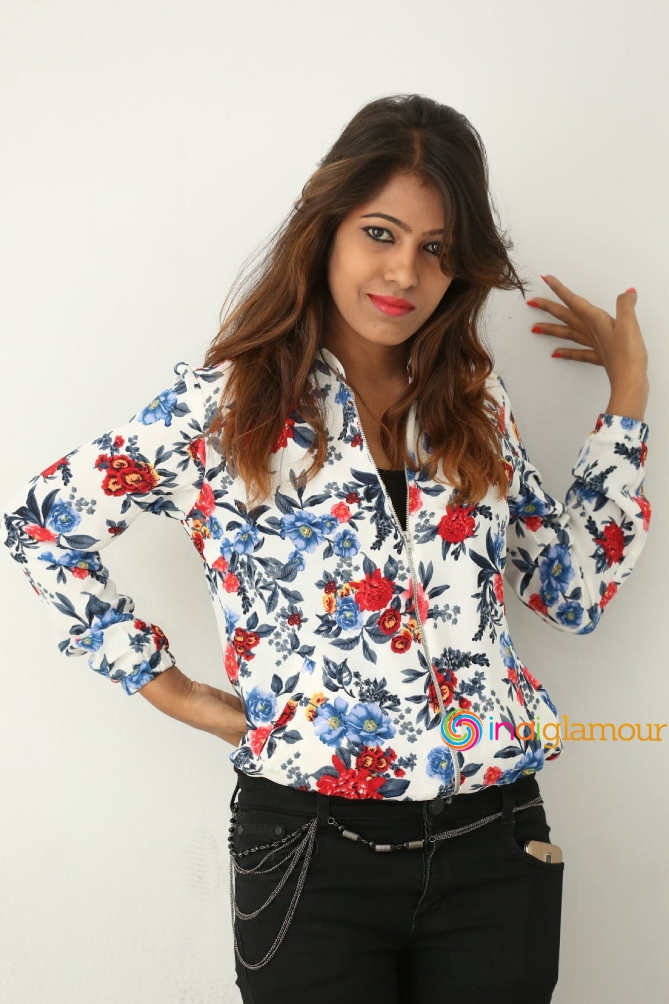 Darshana Actress hd photo