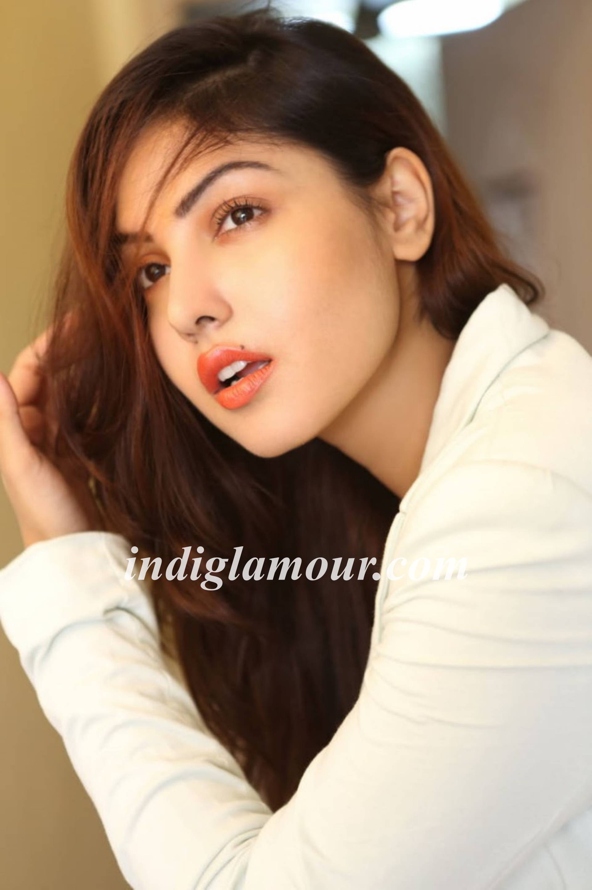 Komal Jha Actress hd photo